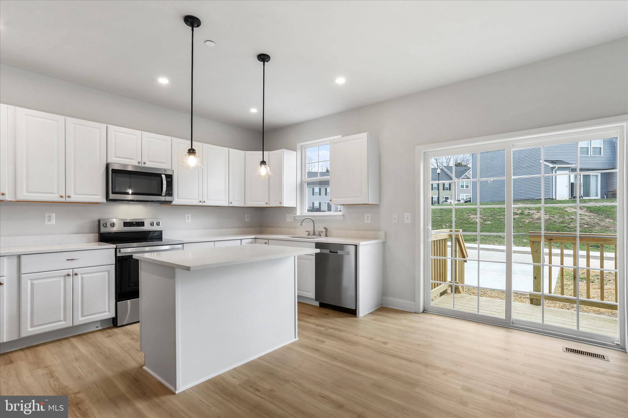 HAGERSTOWN - Residential