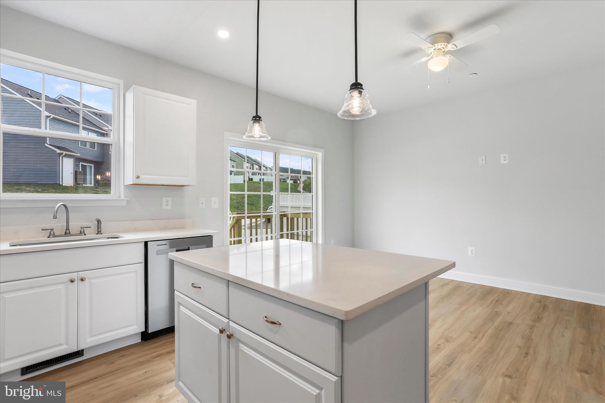 HAGERSTOWN - Residential