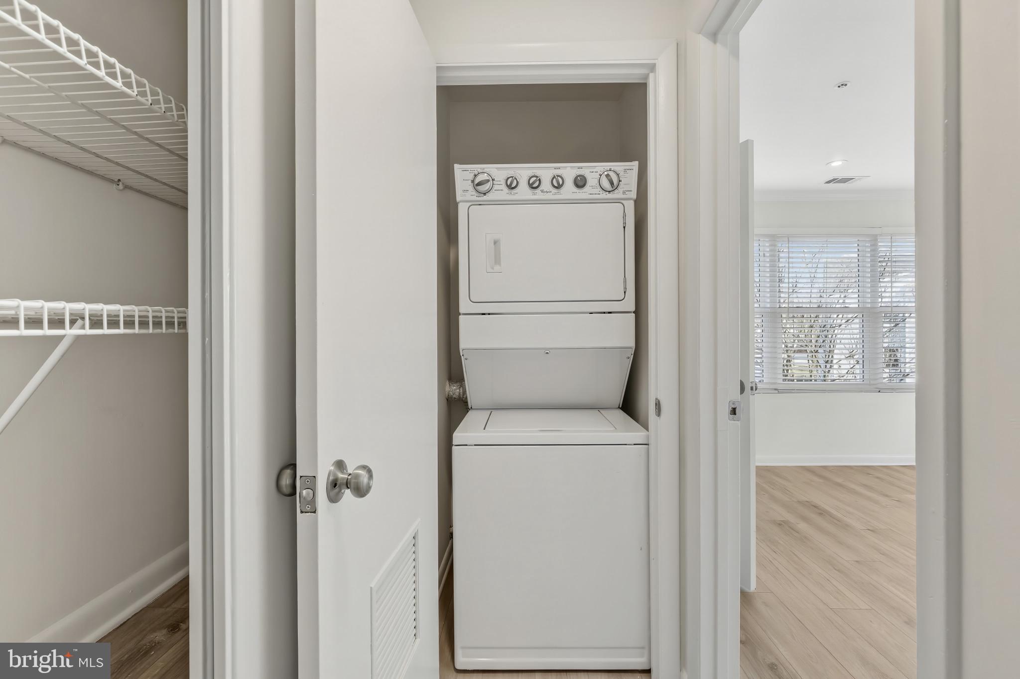 ANNAPOLIS OVERLOOK - Residential