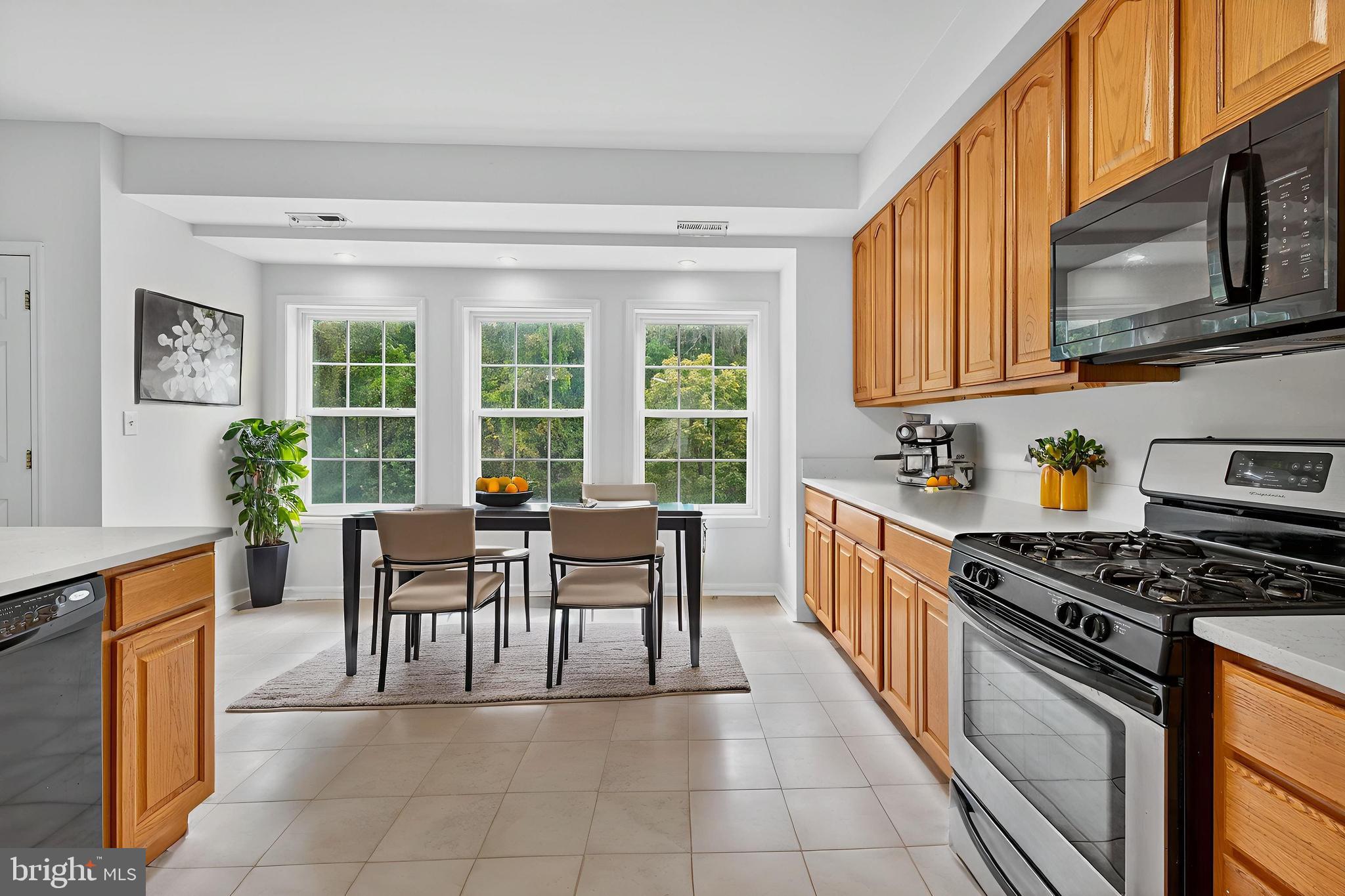 BROCK BRIDGE TOWNHOMES - Residential