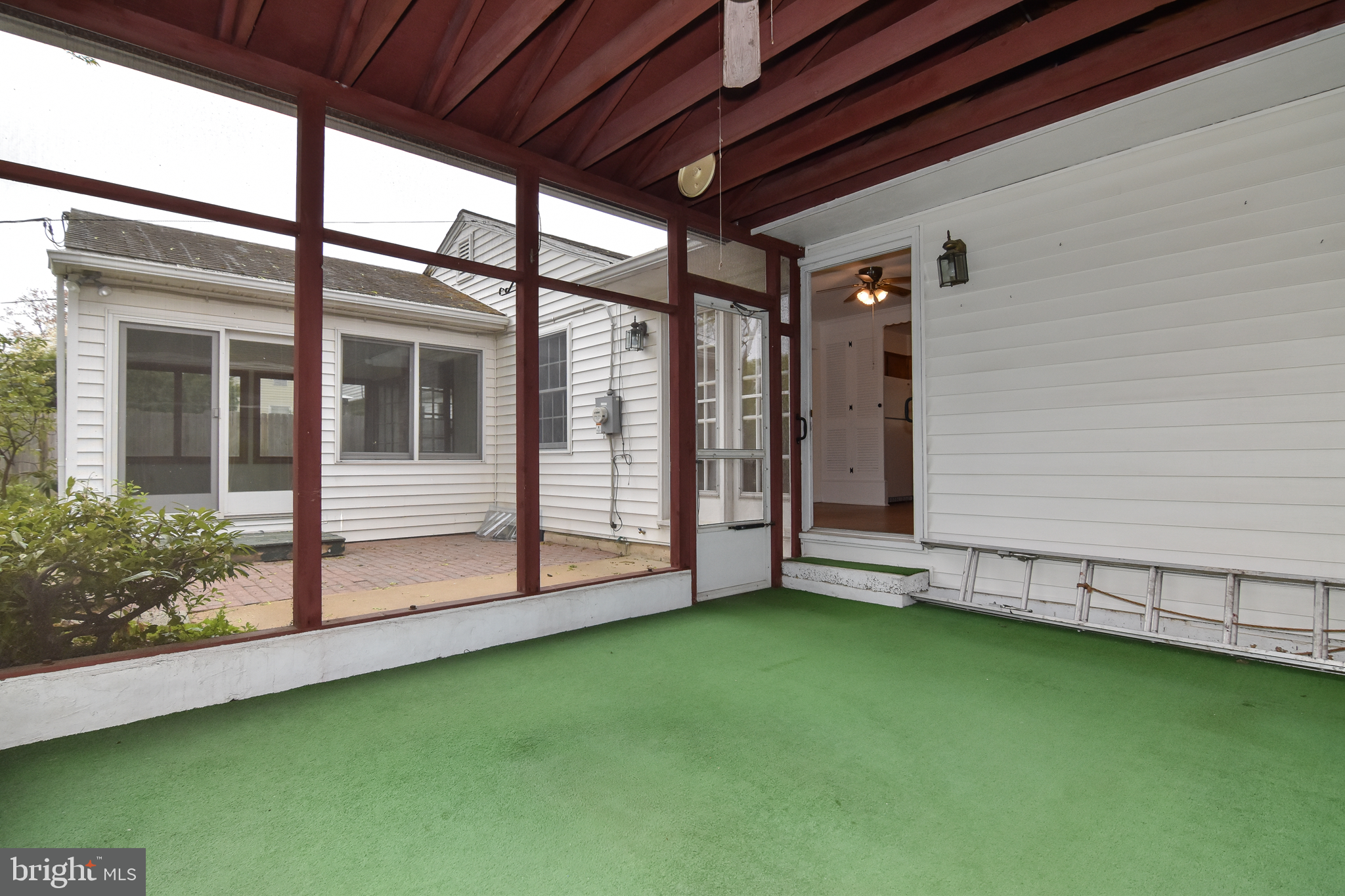 BROOKMEADE - Residential