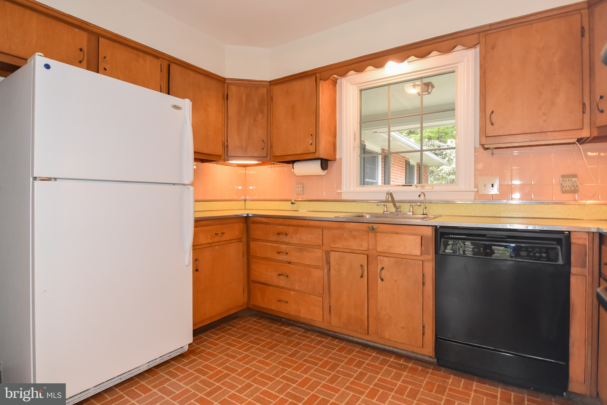 BROOKMEADE - Residential