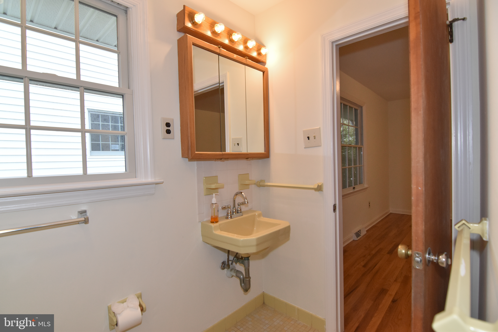 BROOKMEADE - Residential