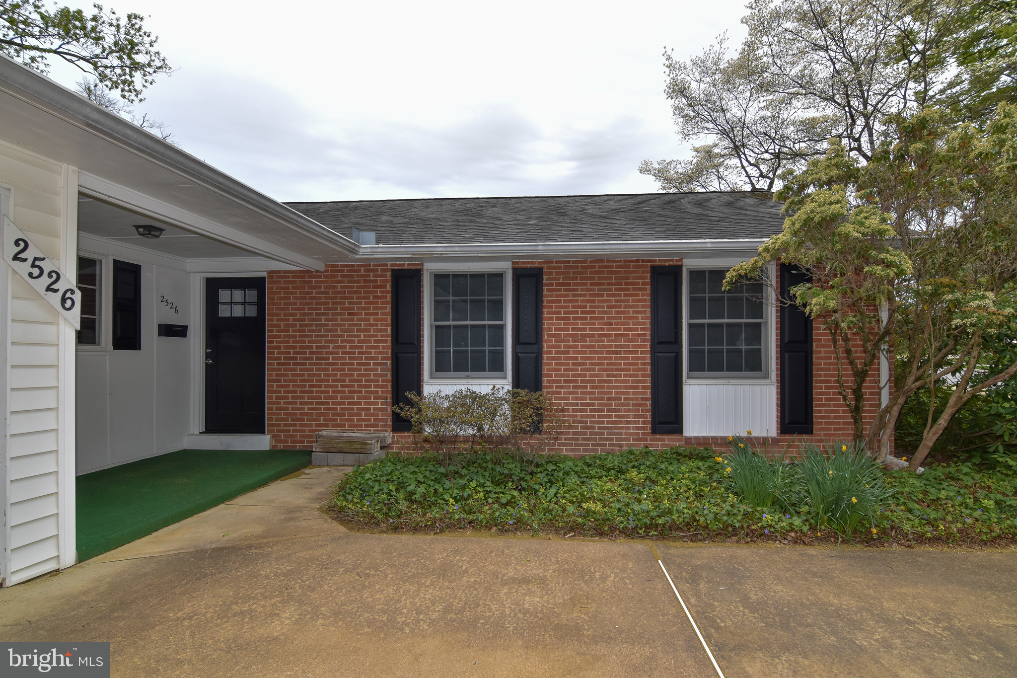 BROOKMEADE - Residential