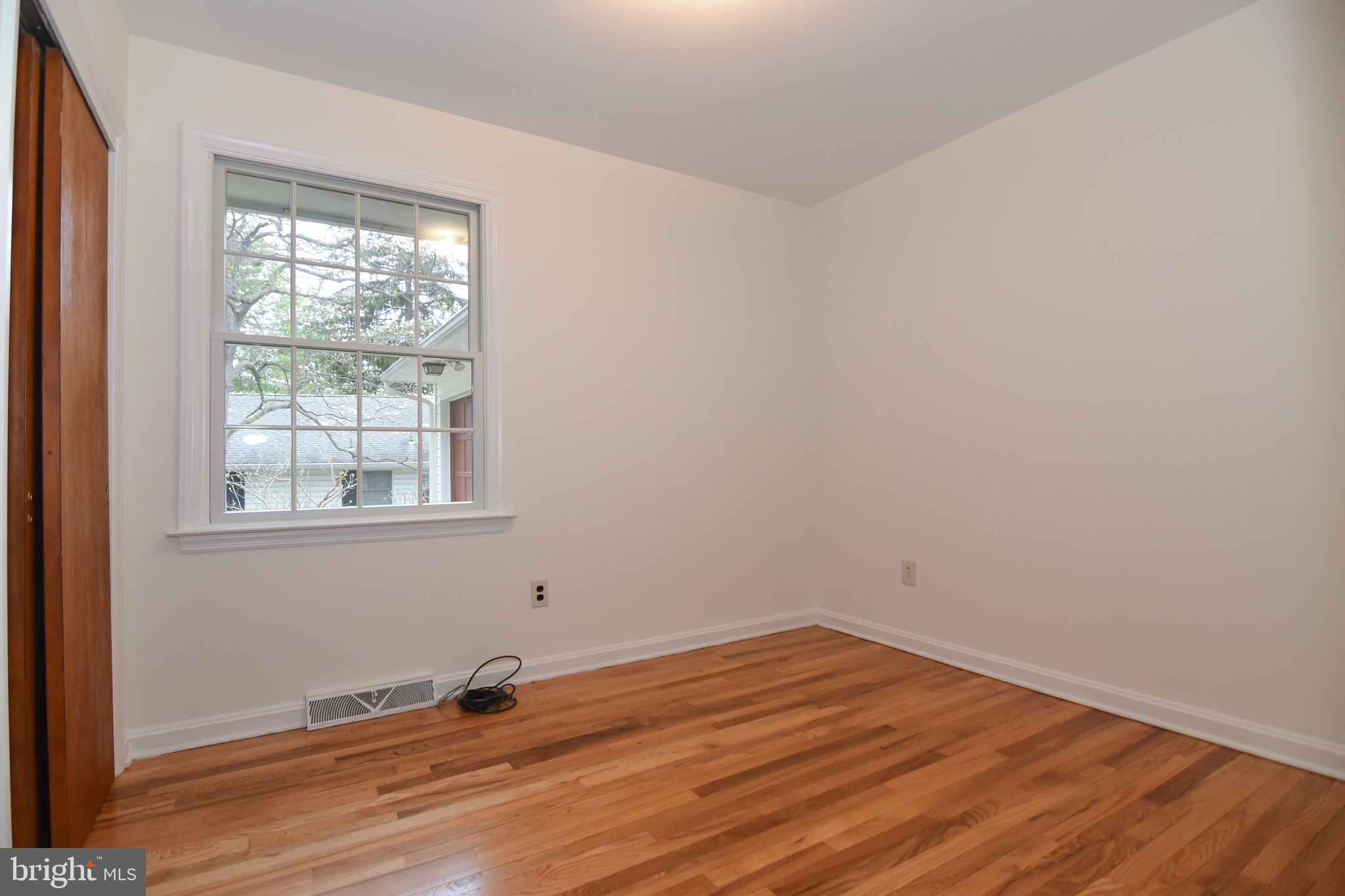 BROOKMEADE - Residential