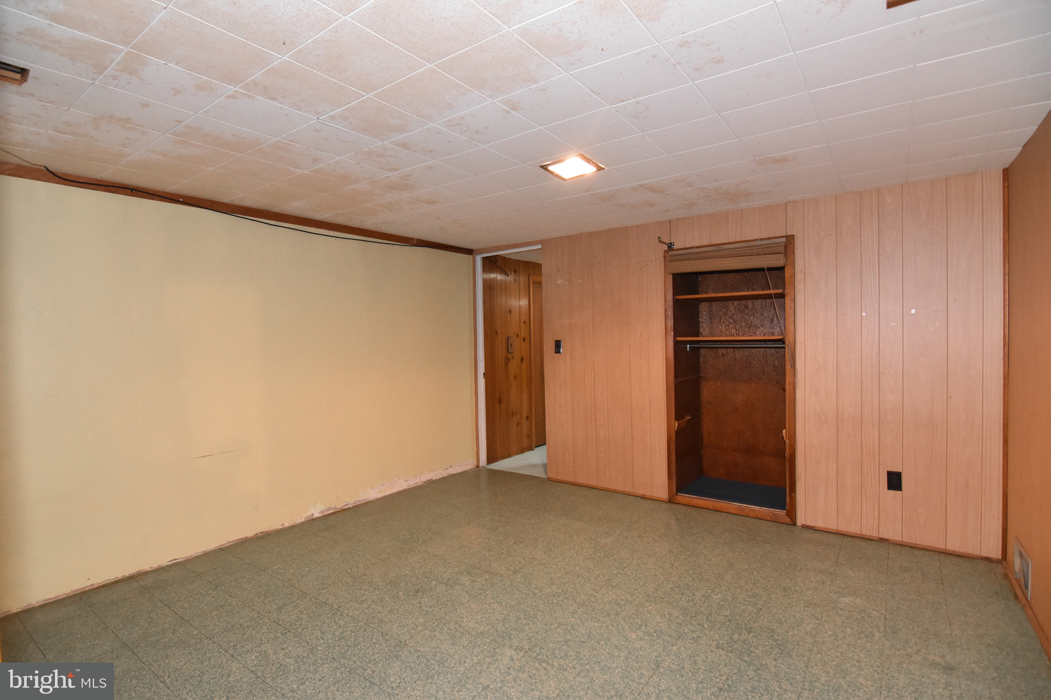 BROOKMEADE - Residential