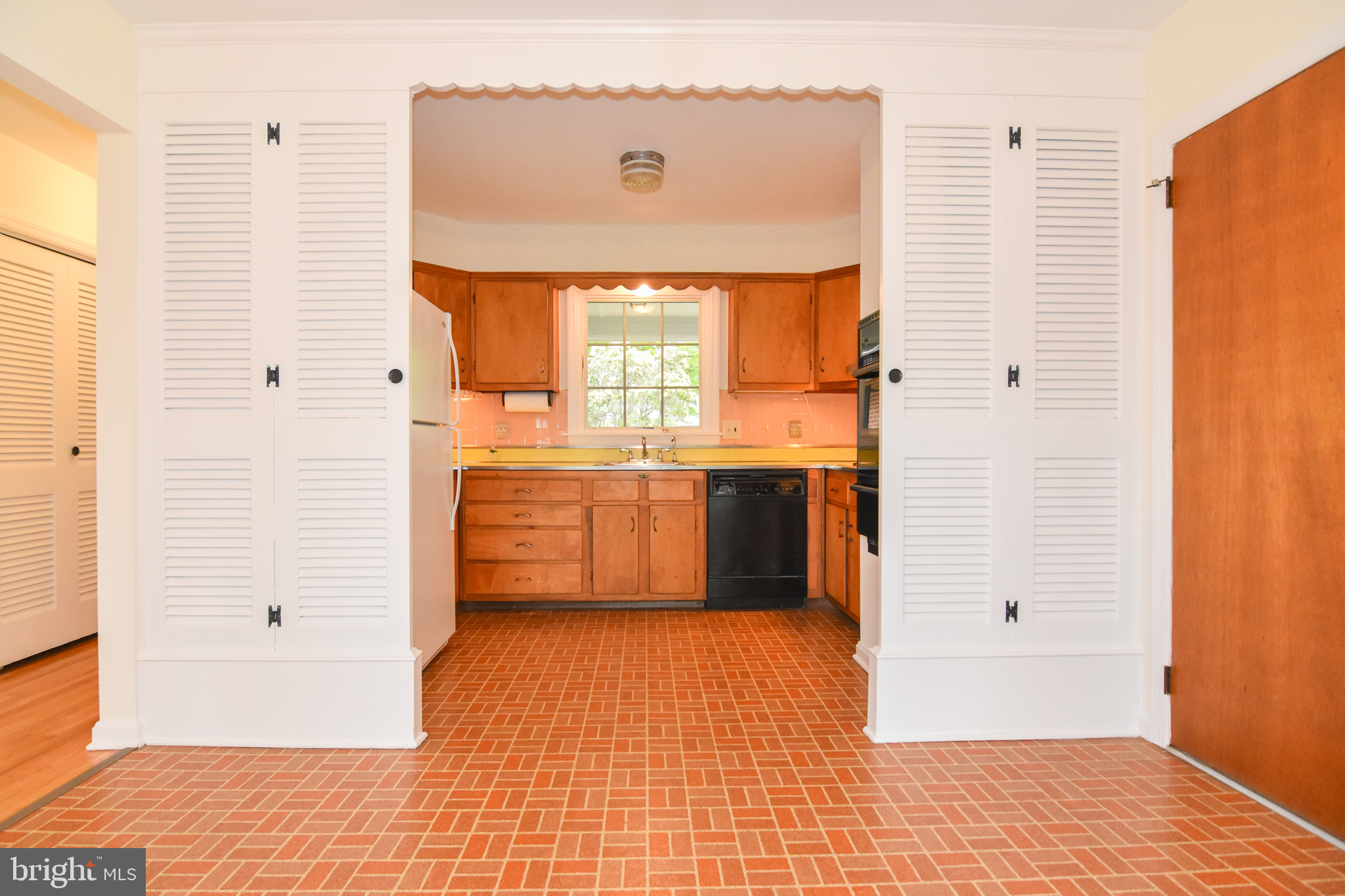 BROOKMEADE - Residential