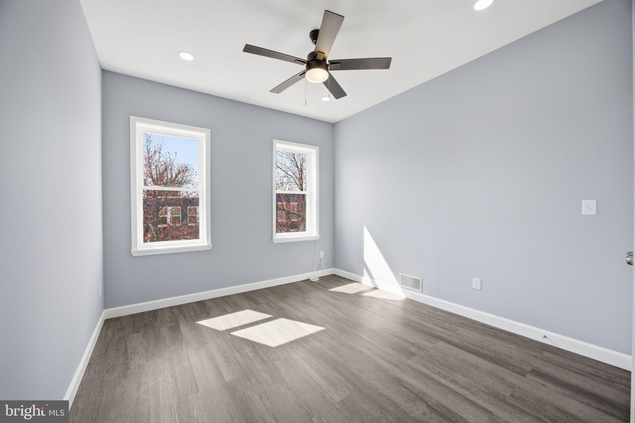 BROADWAY EAST - Residential