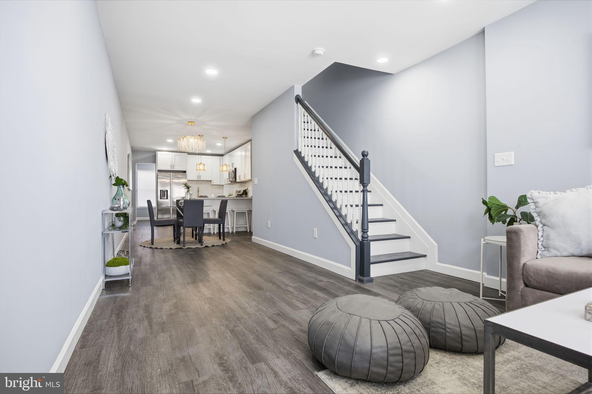 BROADWAY EAST - Residential