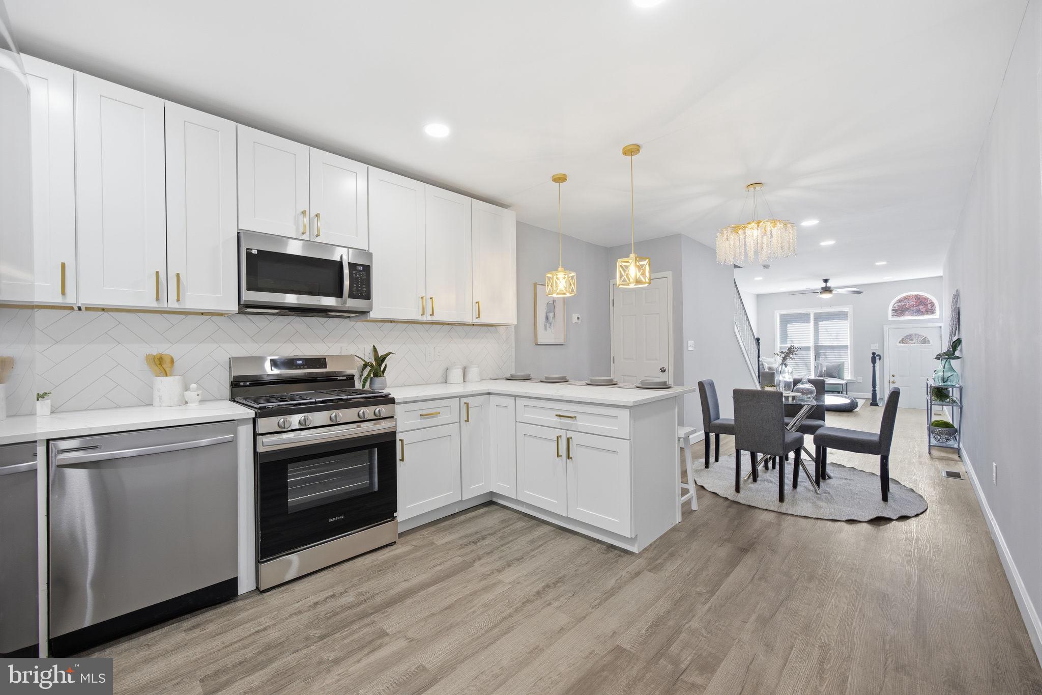 BROADWAY EAST - Residential