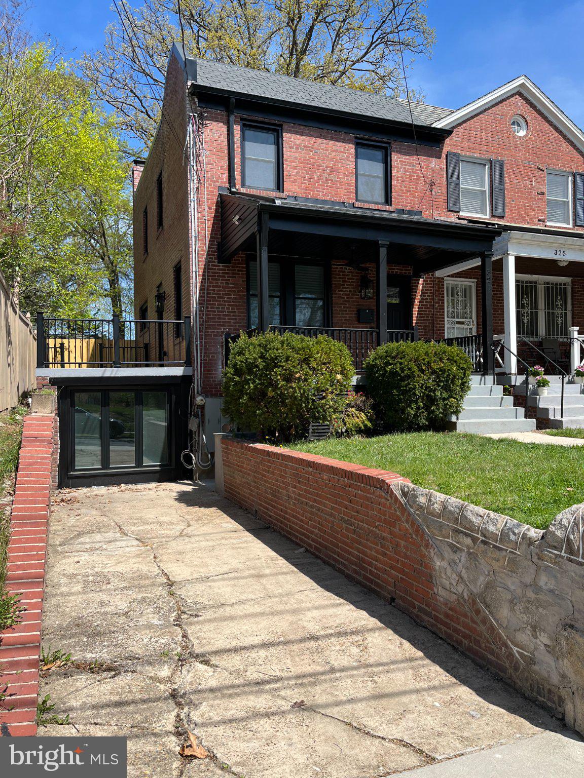 327 WHITTIER STREET NW A