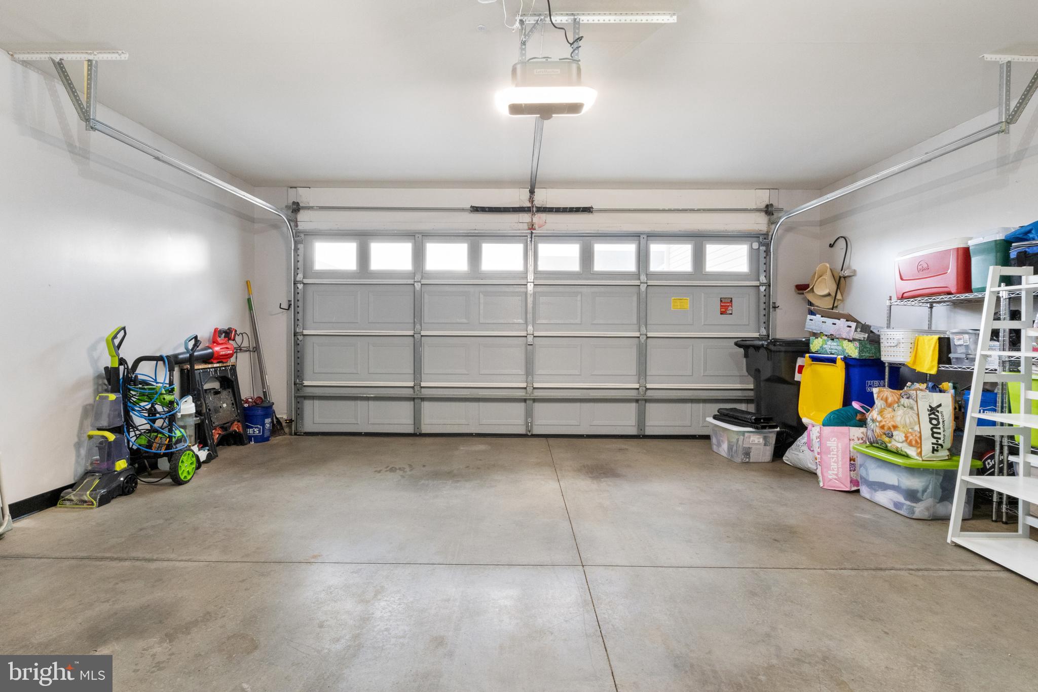 JACKSON HEIGHTS VILLAS - Residential