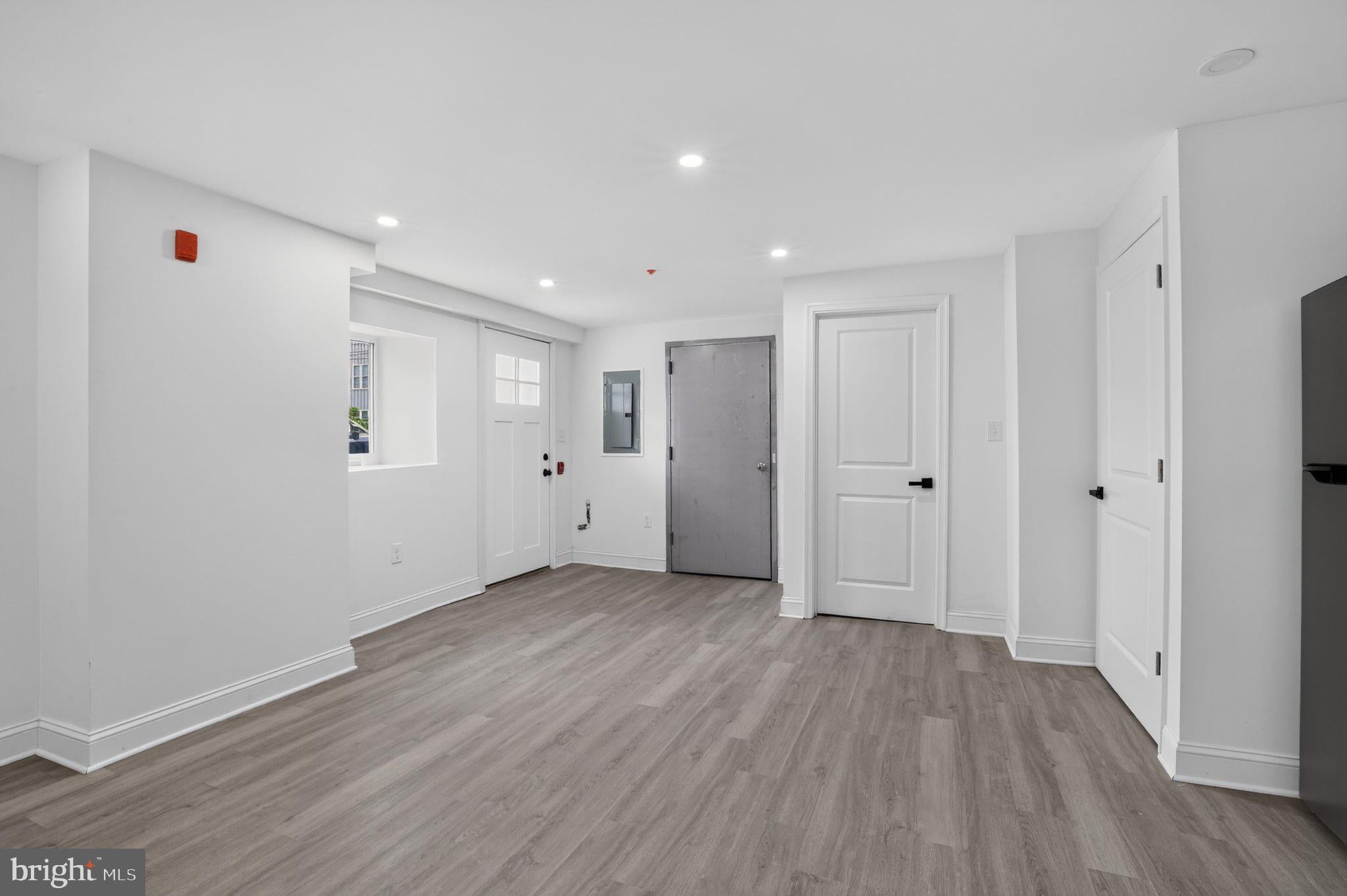 4623 SANSOM STREET 3