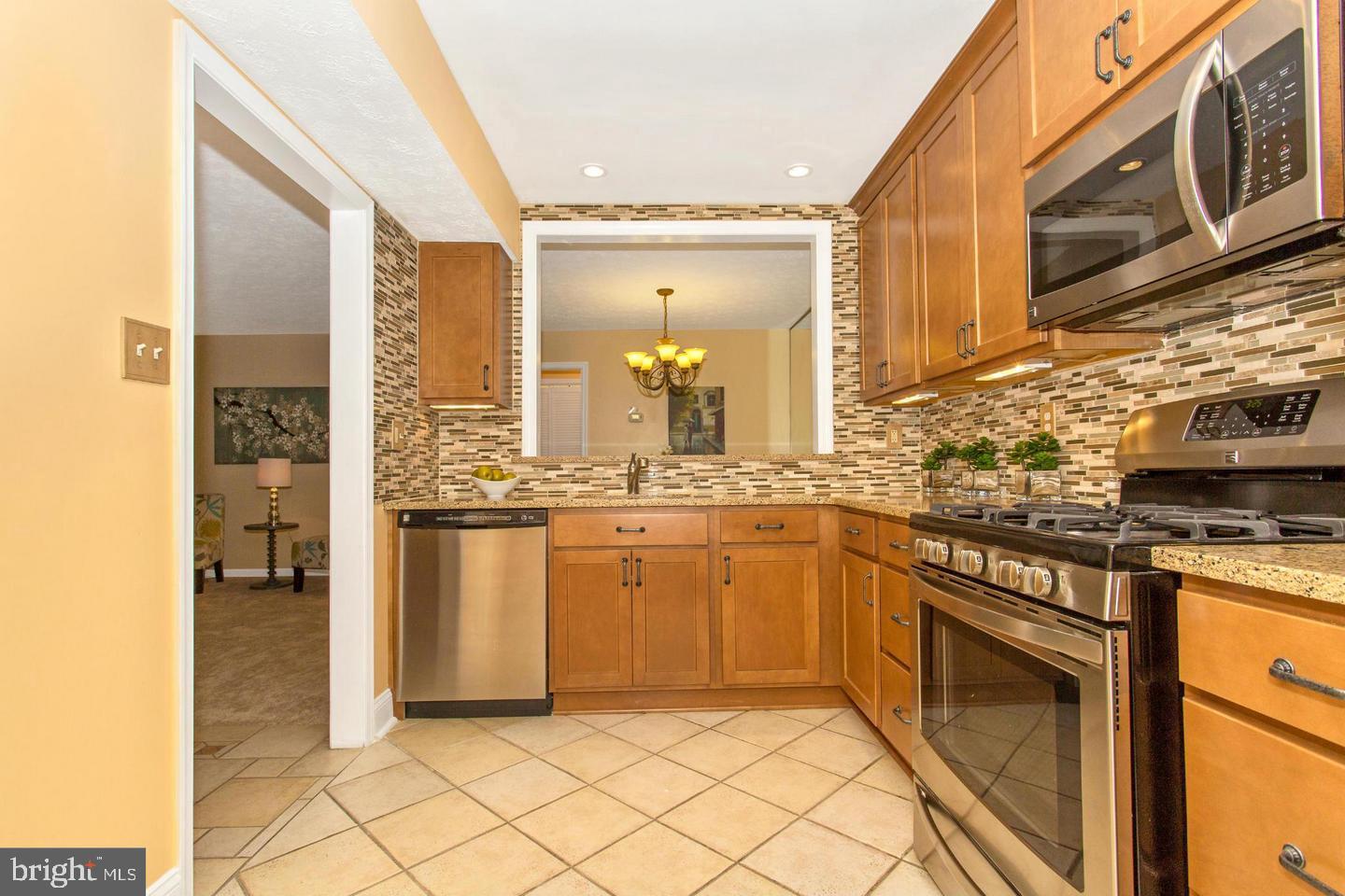 WINDBROOKE - Residential Lease