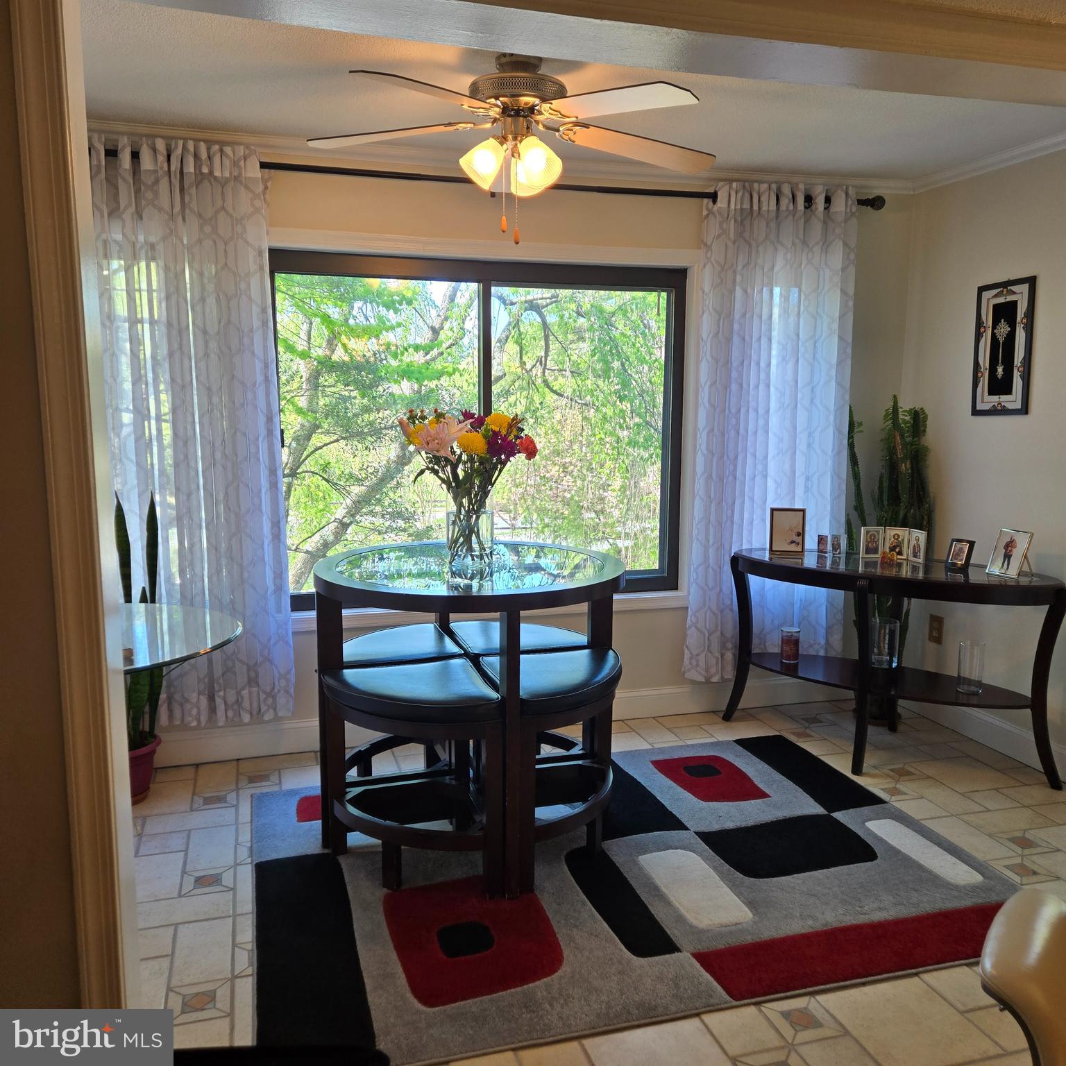 WINDBROOKE - Residential Lease