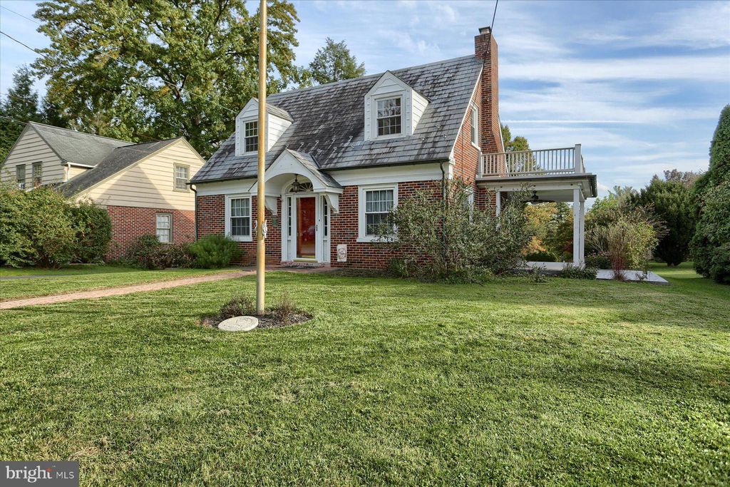 Photo of 110 Musser Avenue, Lancaster, PA 17602 (MLS # PALA2042656)