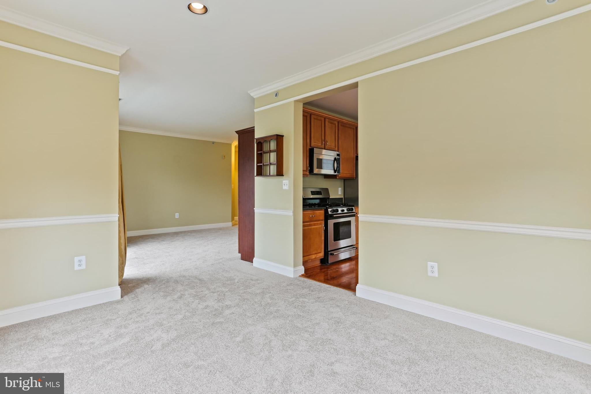 RIVER HILL - Residential Lease