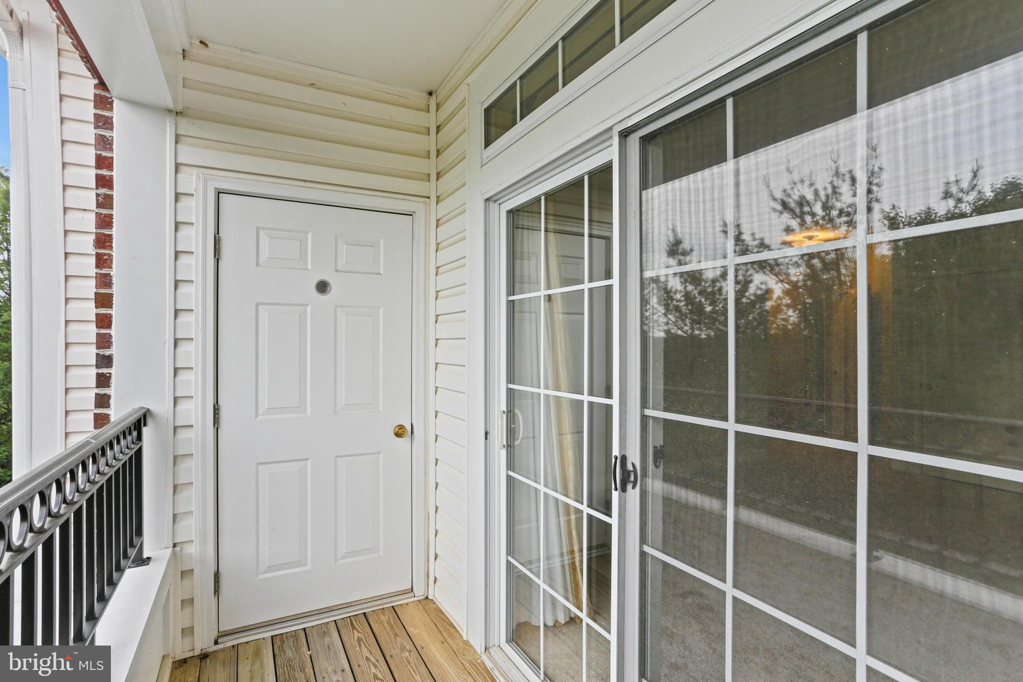 RIVER HILL - Residential Lease