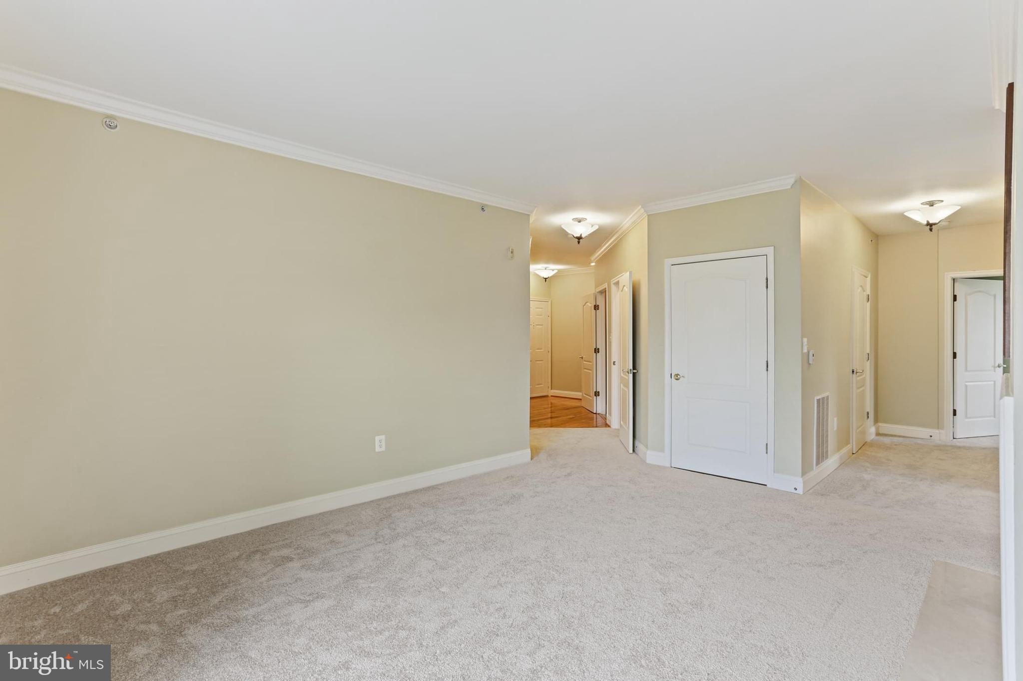 RIVER HILL - Residential Lease