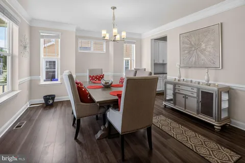 MLS: MDCH2056180