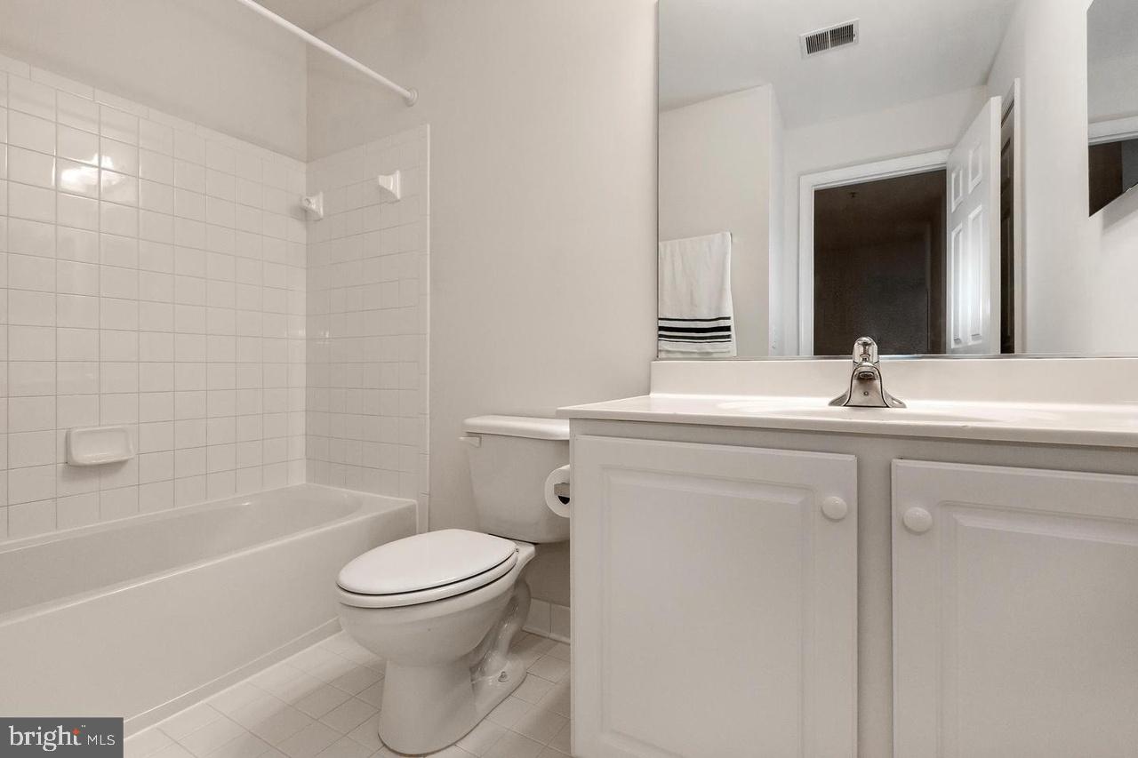 VILLAGE AT OAK HILL - Residential Lease