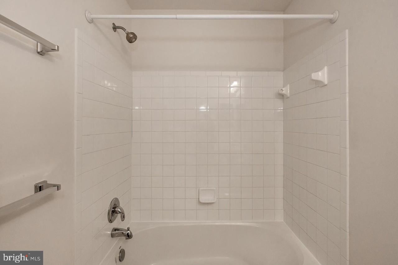 VILLAGE AT OAK HILL - Residential Lease