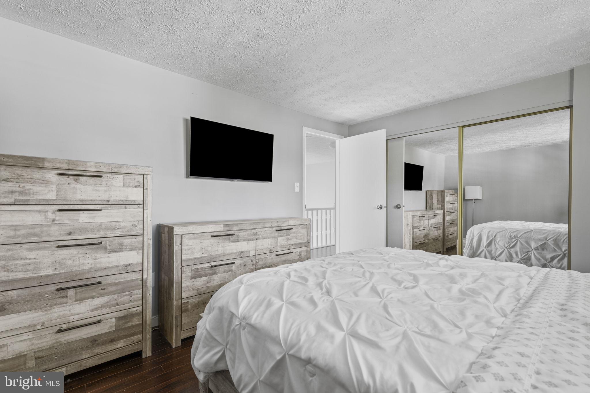 KINGS CONTRIVANCE - Residential