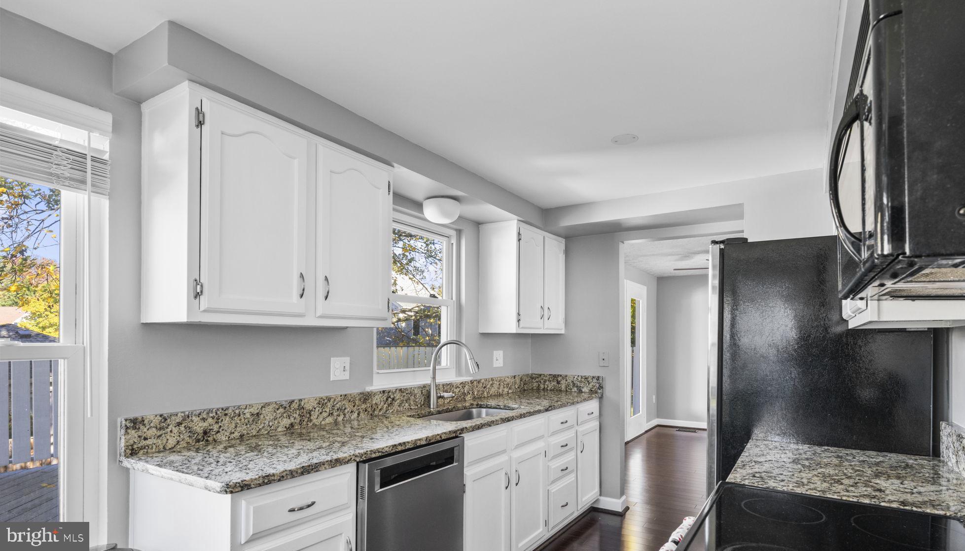 KINGS CONTRIVANCE - Residential