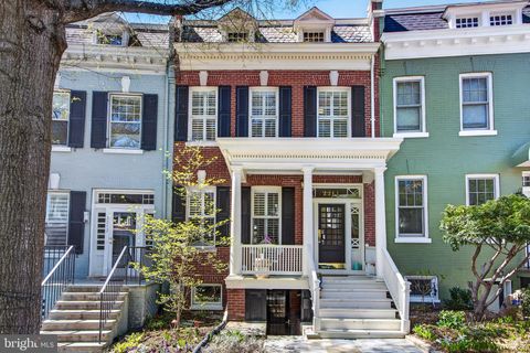 2214 HALL PLACE NW WASHINGTON DC 20007