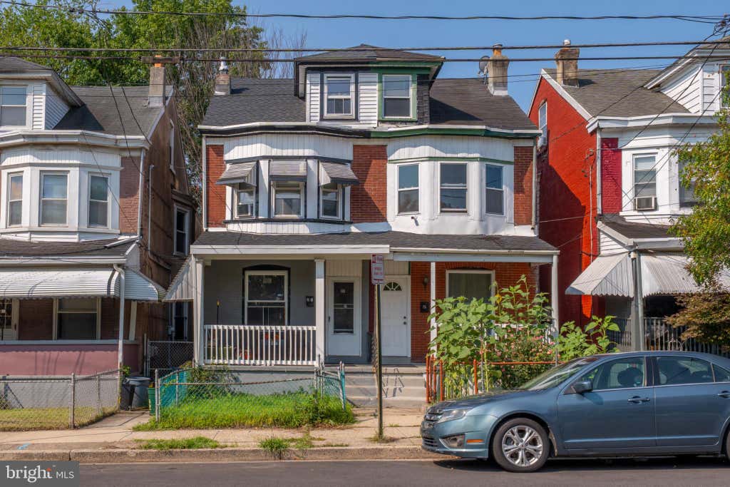 Photo of 25 Evans Avenue, TRENTON, NJ 08638 (MLS # NJME2082178)