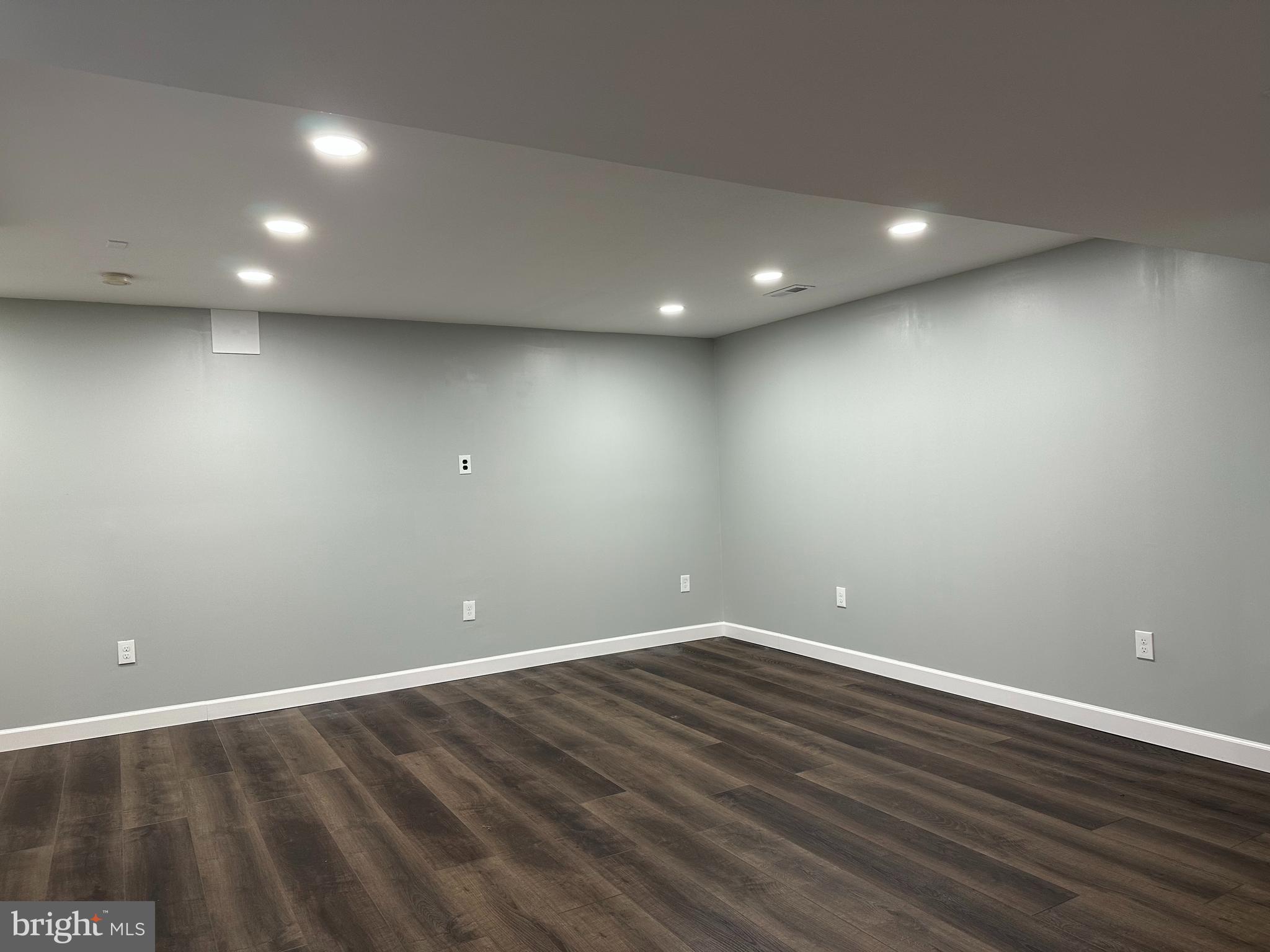 SEVERNA PARK - Residential