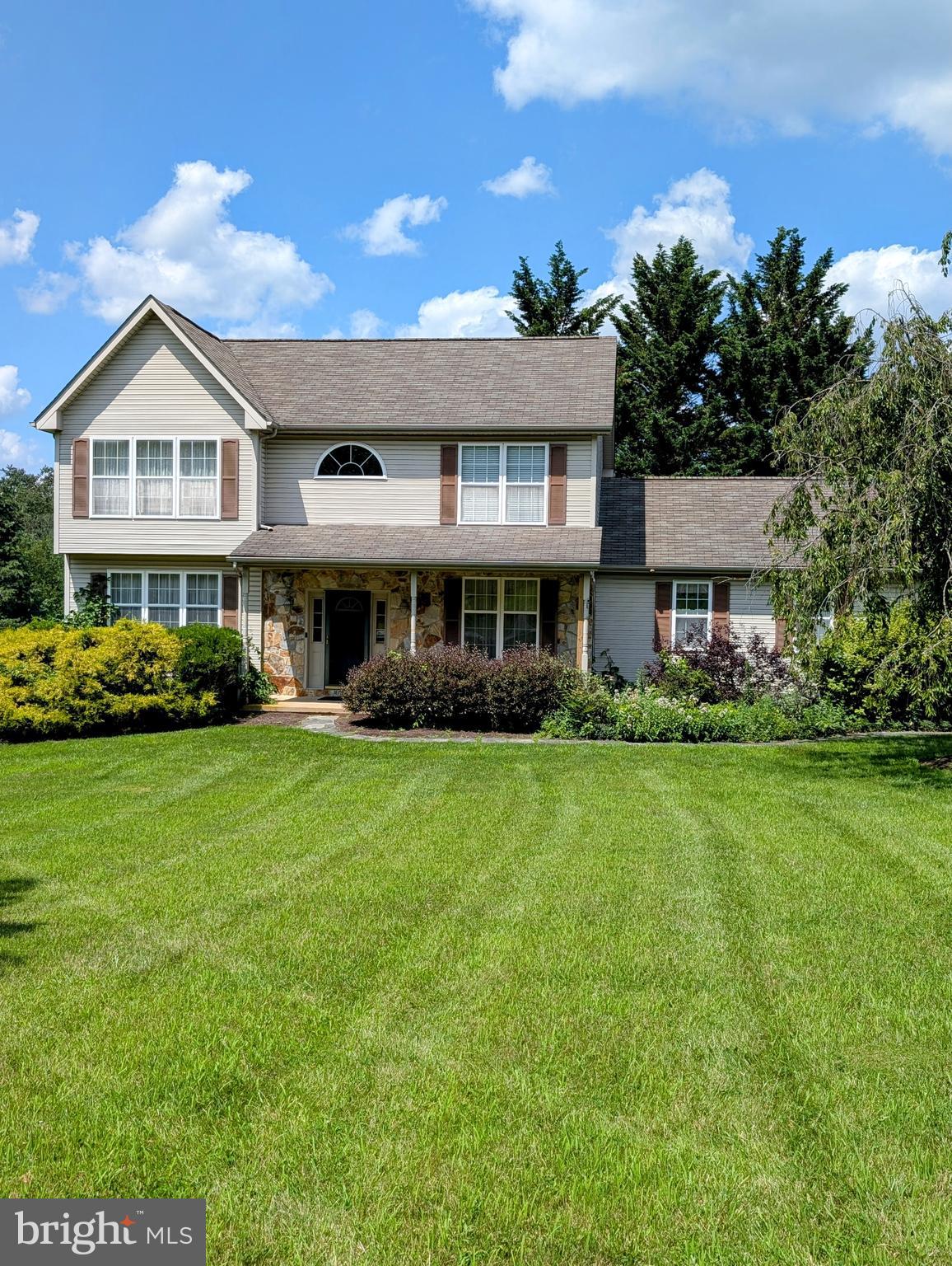 This property is being offered at a live onsite Public Auction on Wednesday, September 10, 2025 at 6PM. The listed price is not the sale price and property being sold subject to seller confirmation of price. Buyer Pays All Realty Transfer Taxes. Property Taxes Prorated at Settlement, Settlement by October 17, 2025. Property consists of a Custom built 2 story home w/ attached 2 car garage on a 1 ac +/- landscaped lot. Formal Living & Dining Rooms, Custom Kitchen with Granite Counters, Breakfast Area Next to Kitchen, 1st Floor Family Room with Propane Fireplace, Foyer with Hardwood Floor, Primary Bedroom with Full Bath, Full Unfinished Walkout Basement with Outside Entrance, 12’x24’ Rear Deck & Covered Front Porch. Great country location and close to major routes-seriously for sale-don’t miss it! Clean quality furniture and cars sold after real estate.