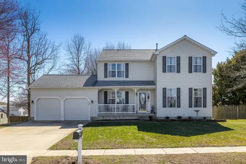 107 Kaiser Lane, Clayton, NJ MLS: NJGL2054508