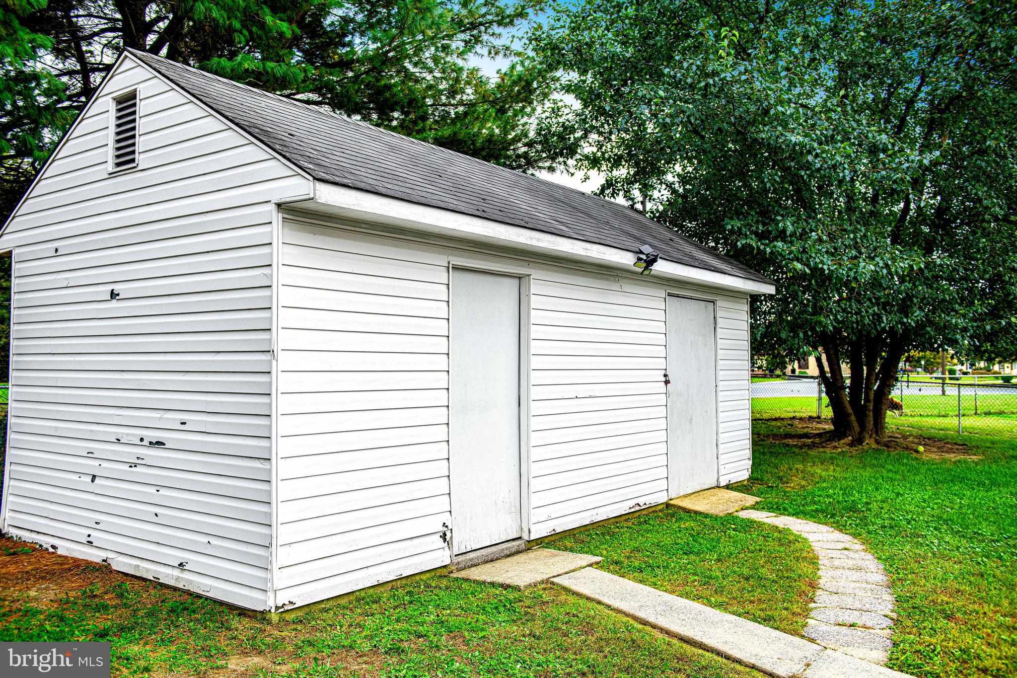 EDGEWOOD MEADOWS - Residential