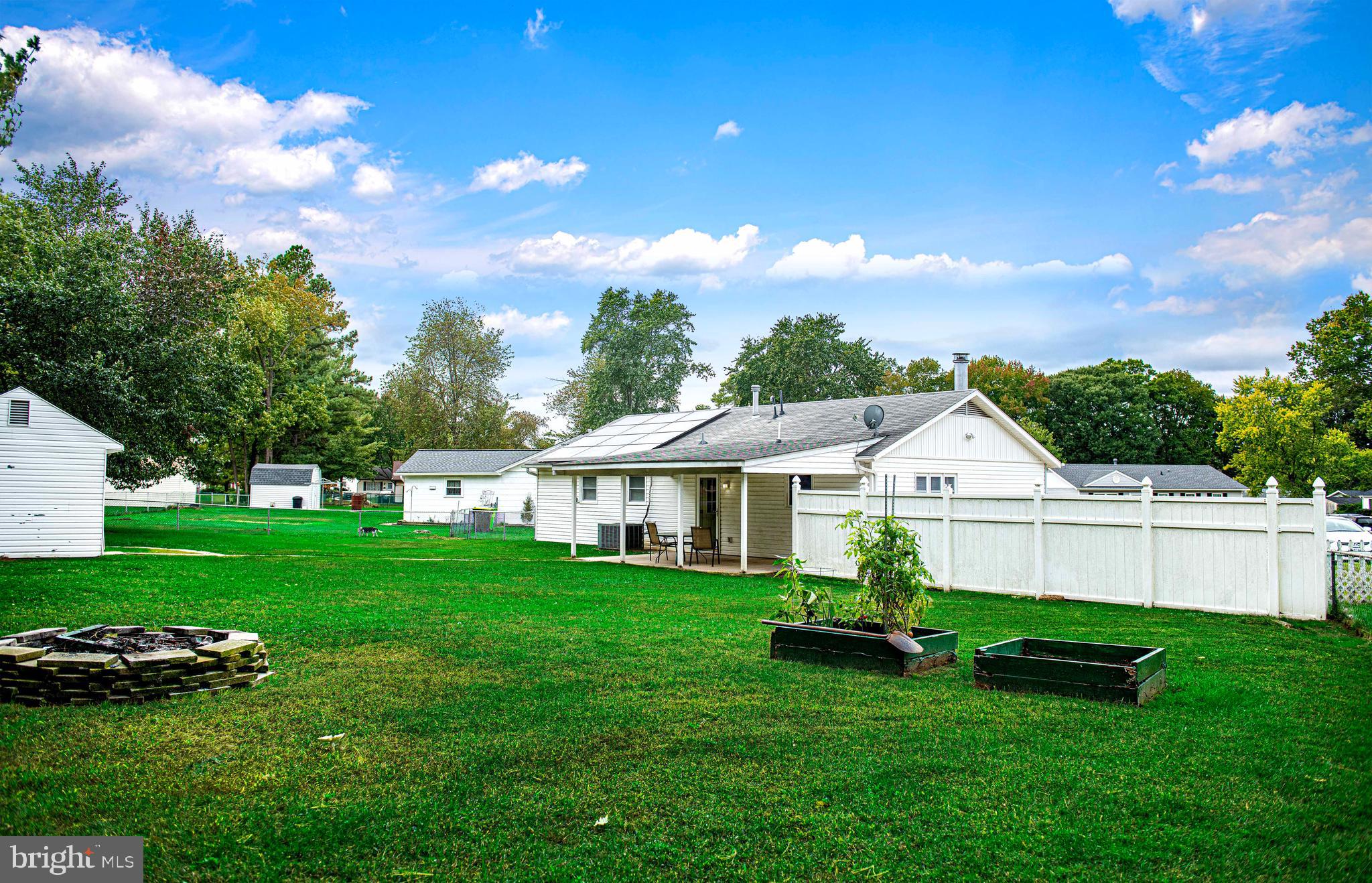 EDGEWOOD MEADOWS - Residential