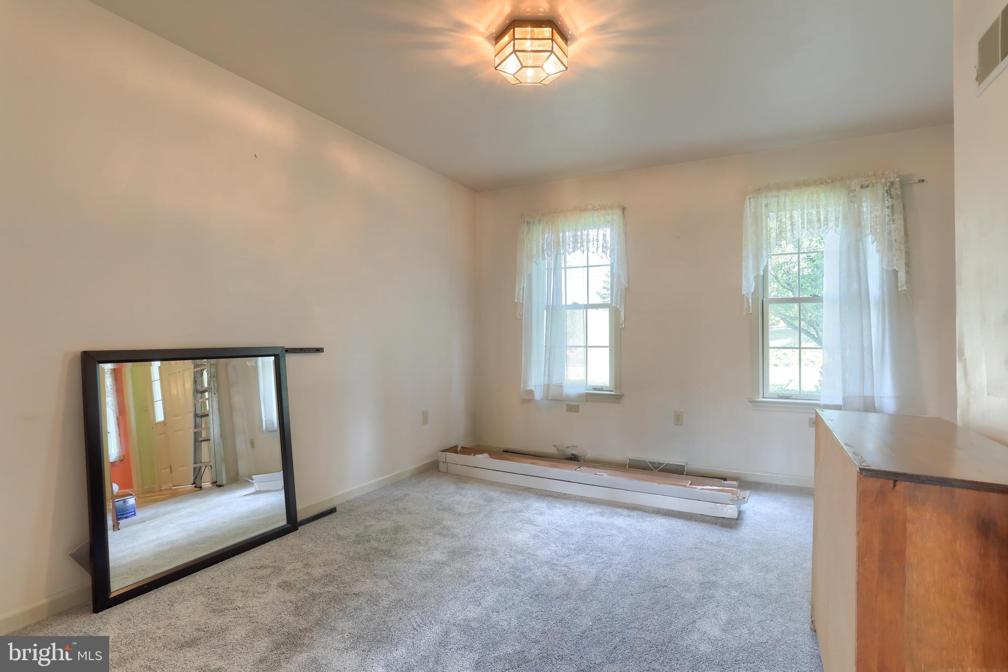 SUNHILL ESTATES - Residential