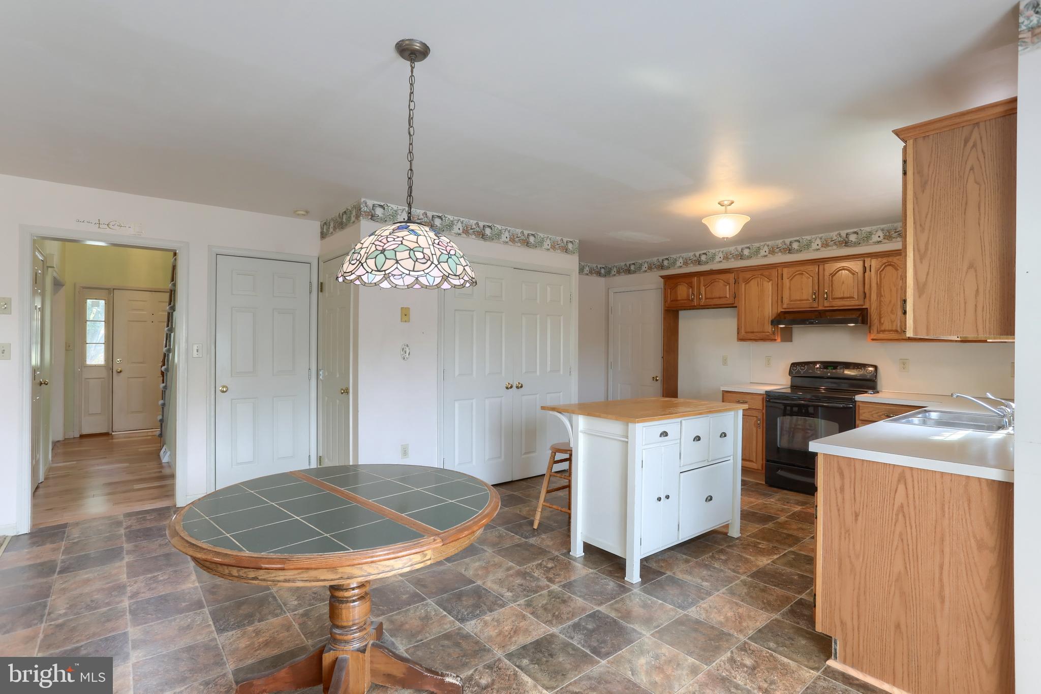 SUNHILL ESTATES - Residential