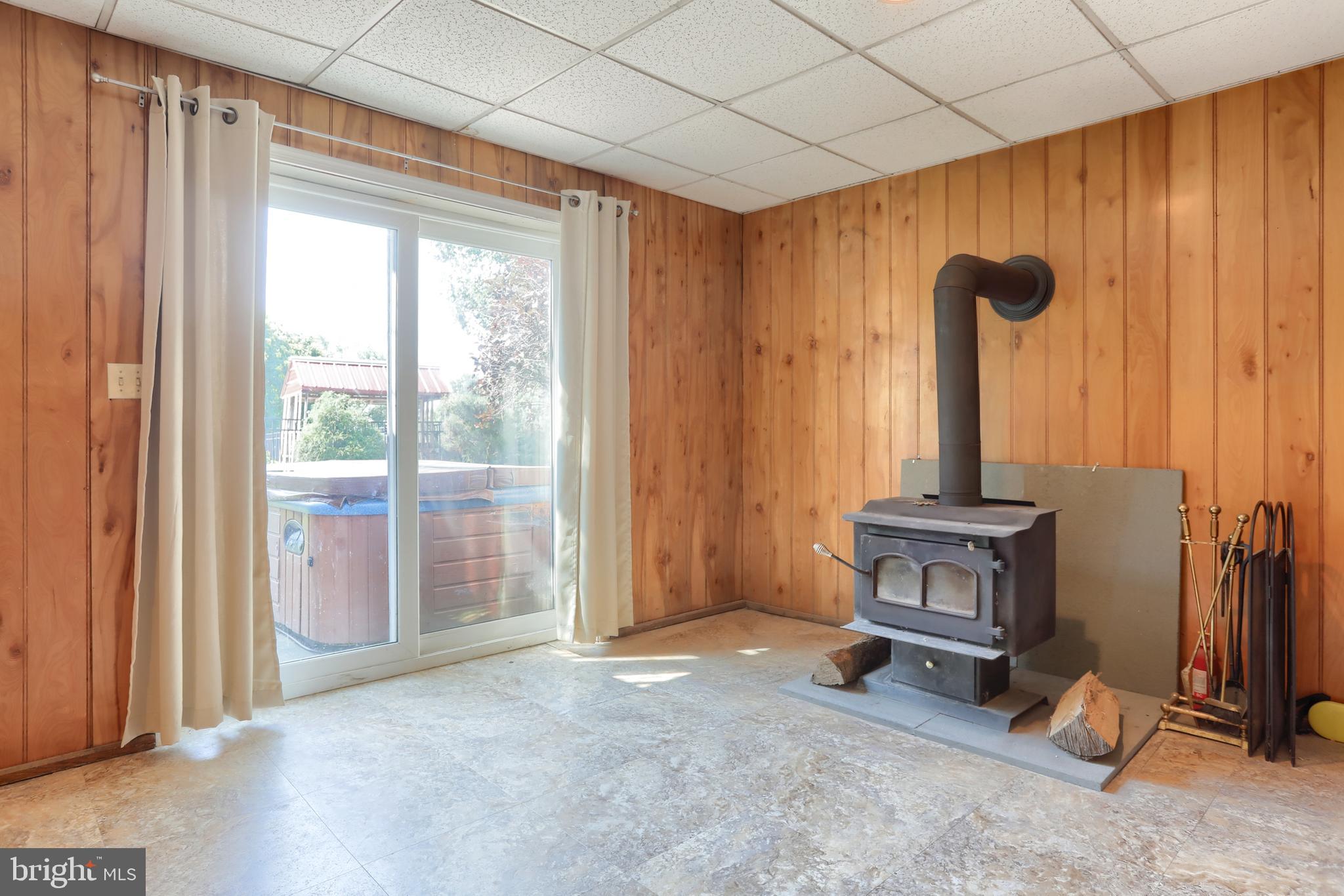 SUNHILL ESTATES - Residential