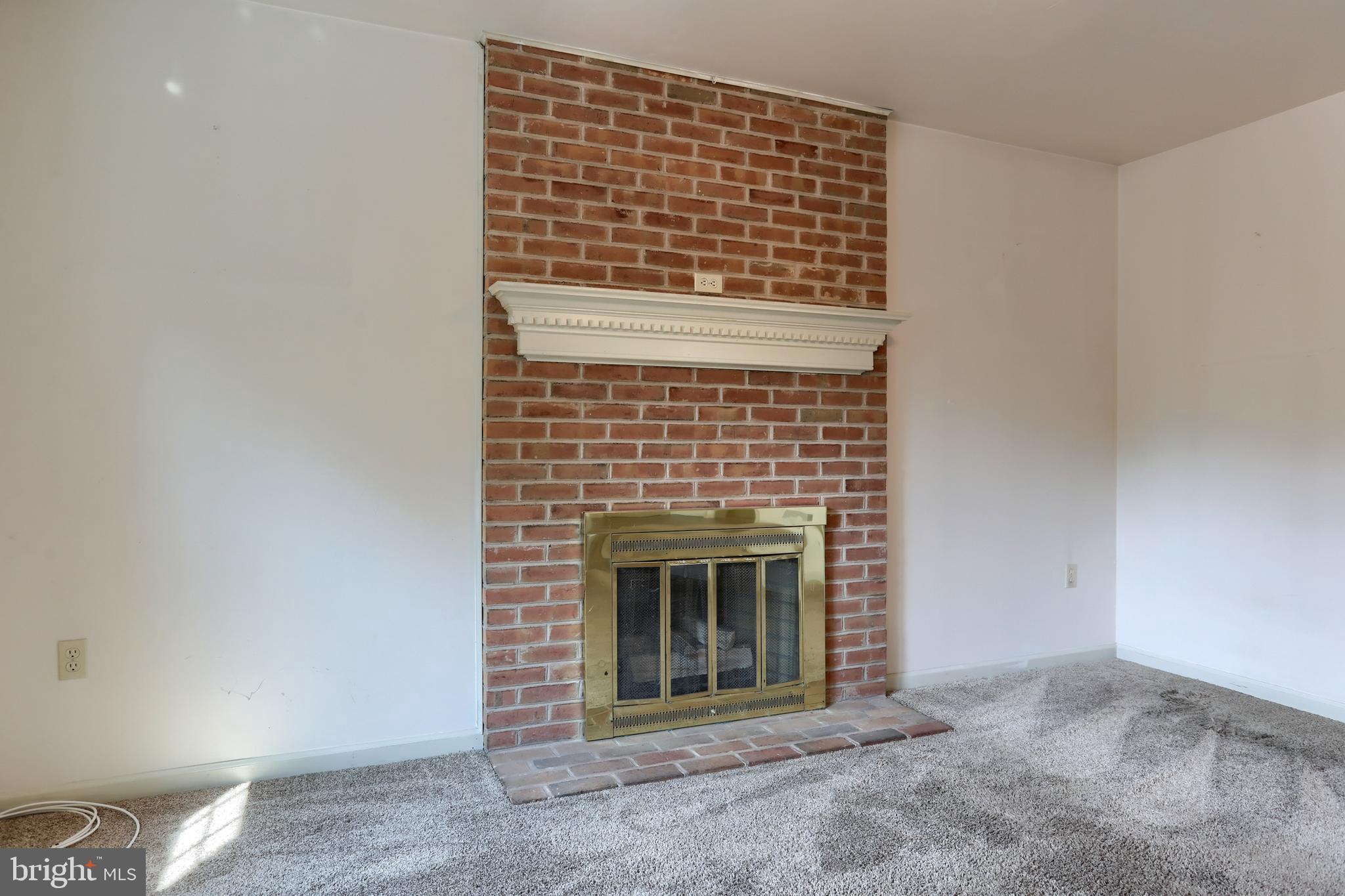 SUNHILL ESTATES - Residential