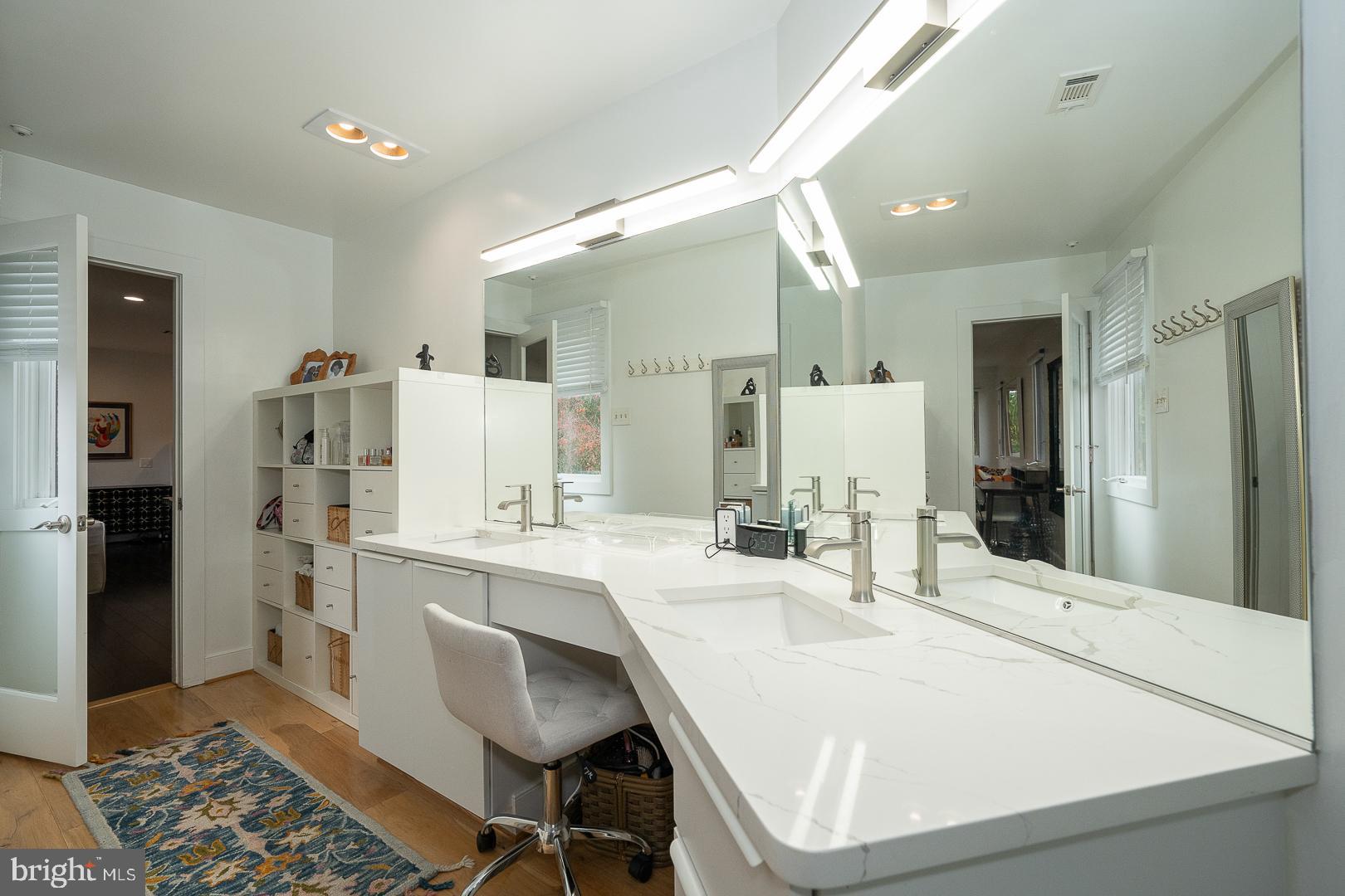 ALDERBROOK - Residential