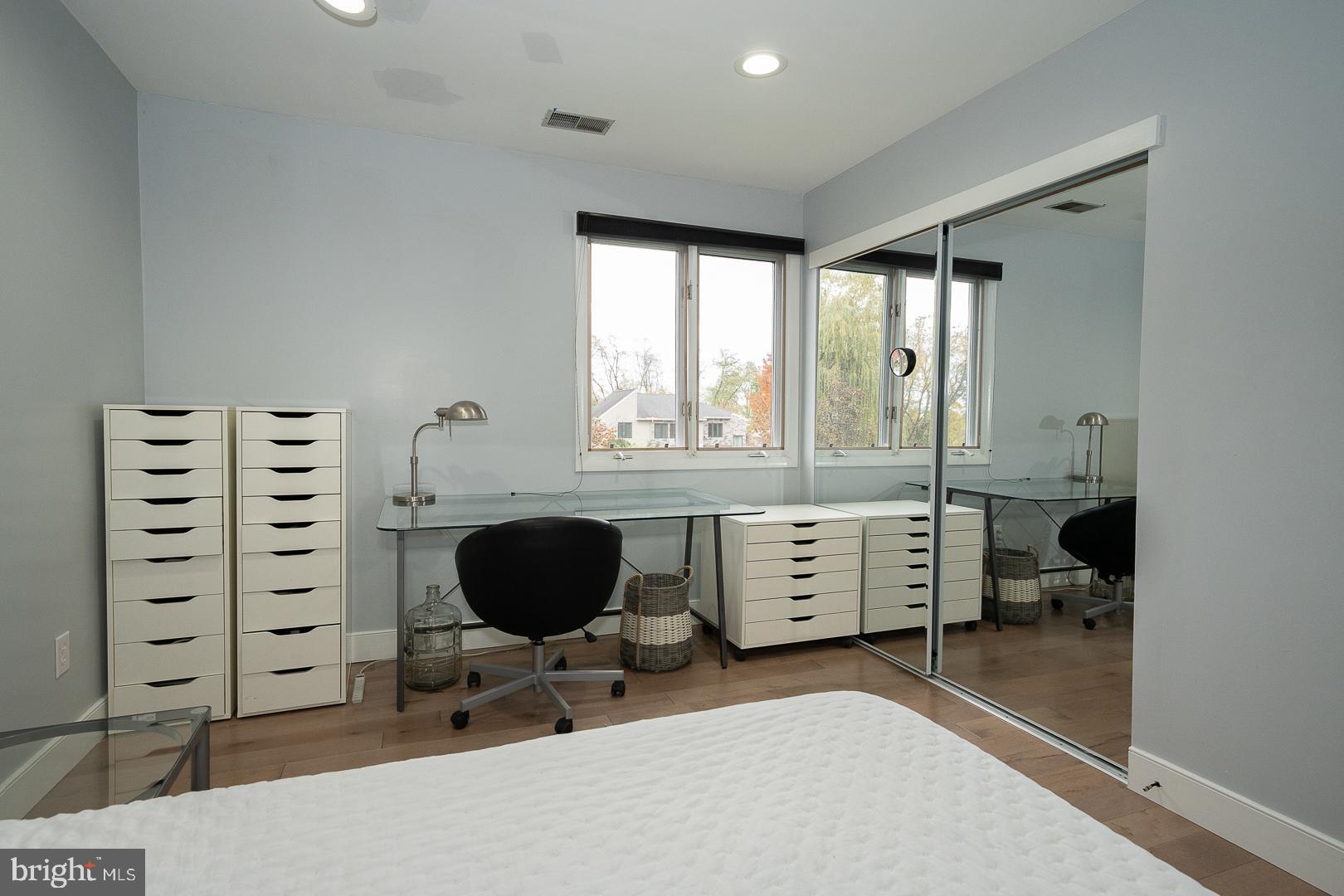 ALDERBROOK - Residential