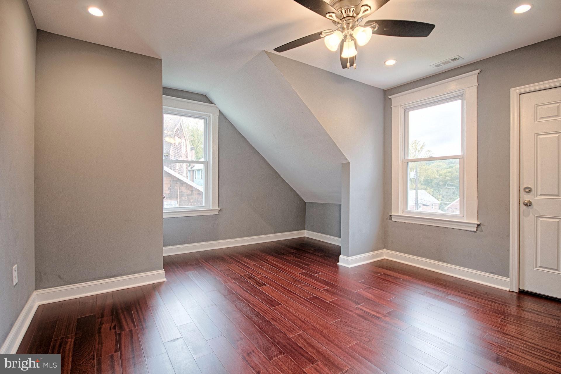 GWYNN OAK UPLANDS - Residential