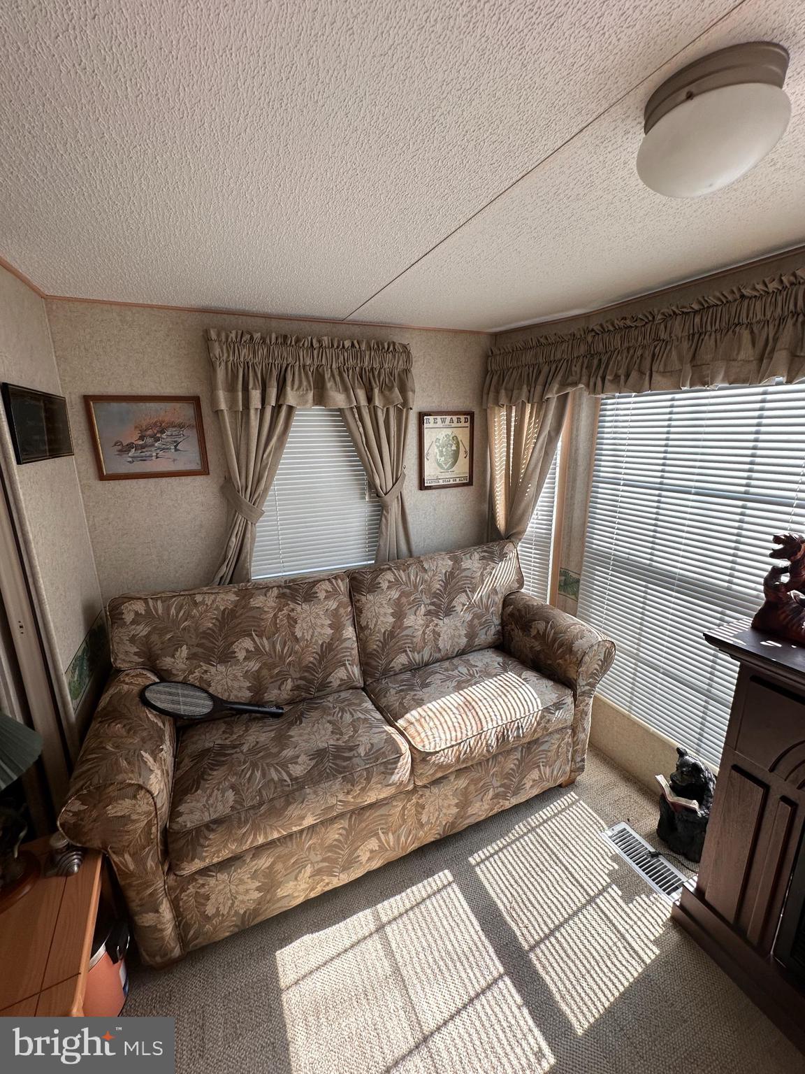 Z - NOT IN LIST (SEE REMARKS) - Residential