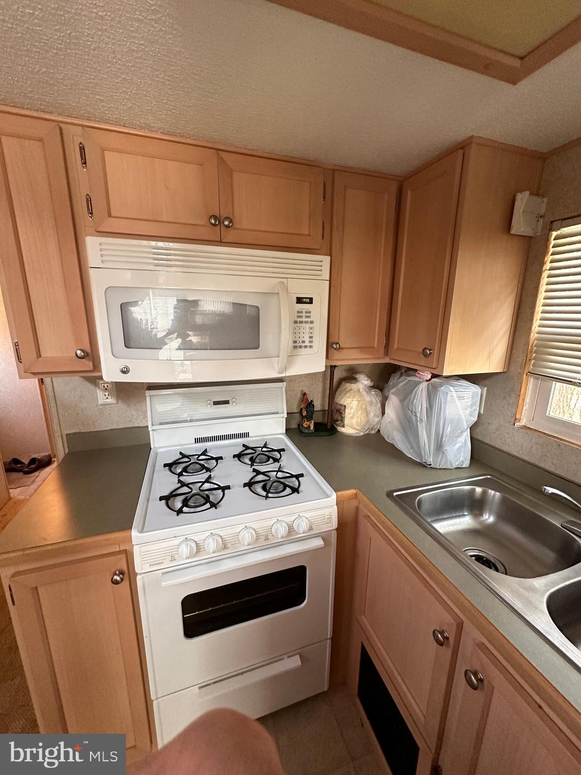 Z - NOT IN LIST (SEE REMARKS) - Residential