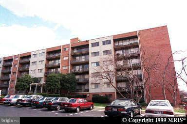 THE SEASONS - Residential Lease