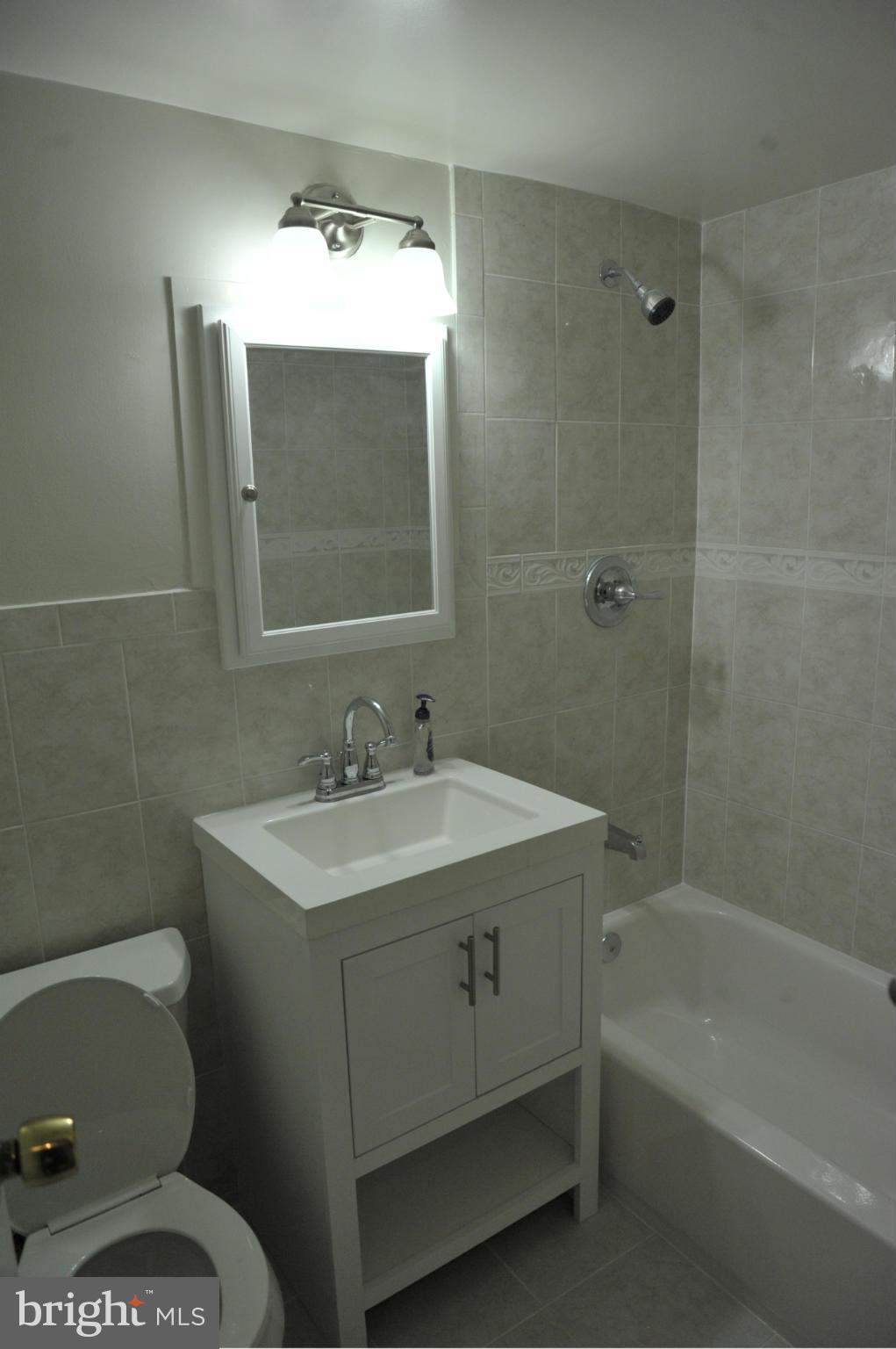 THE SEASONS - Residential Lease