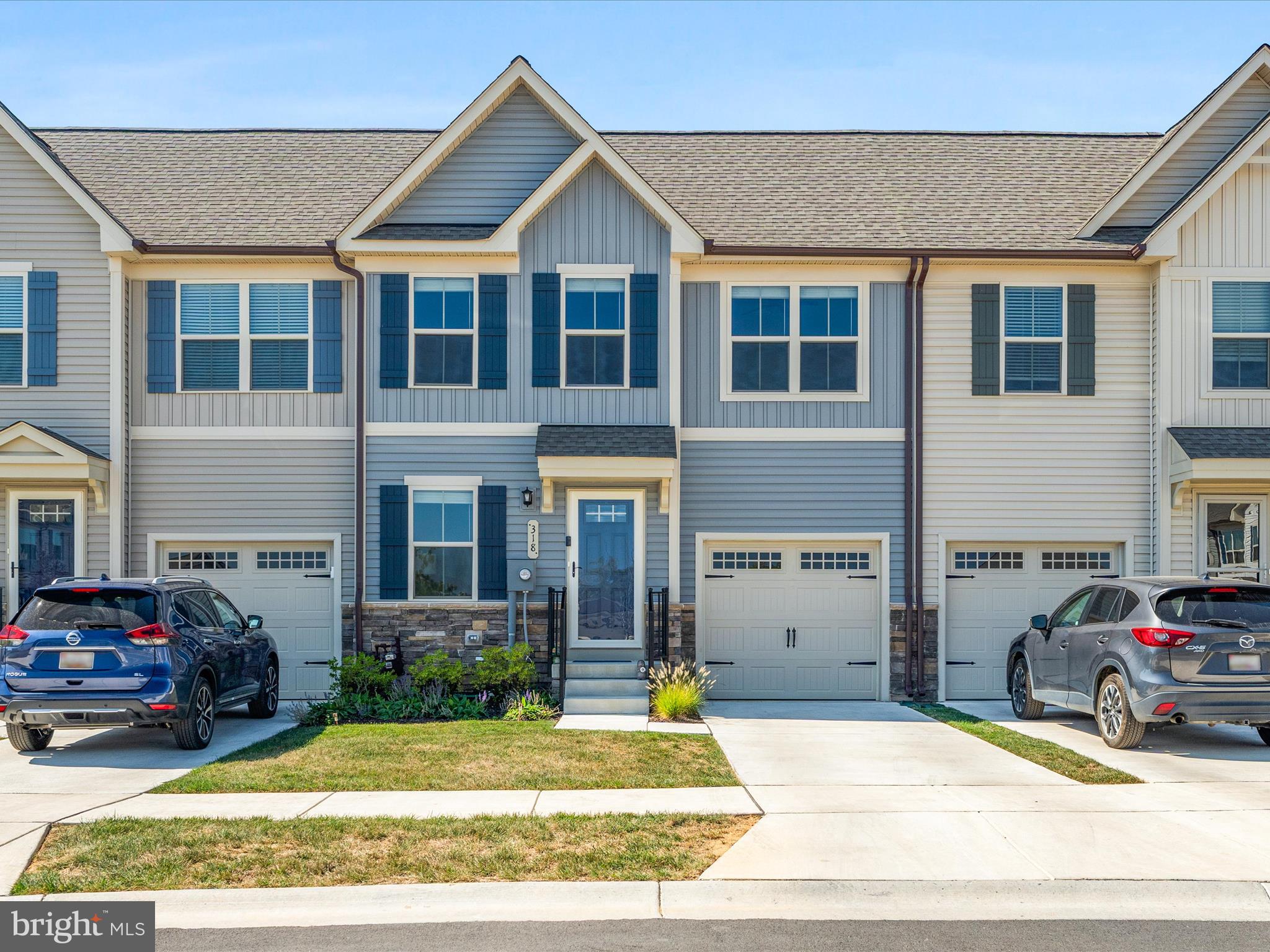 BLOOMFIELDS - Residential