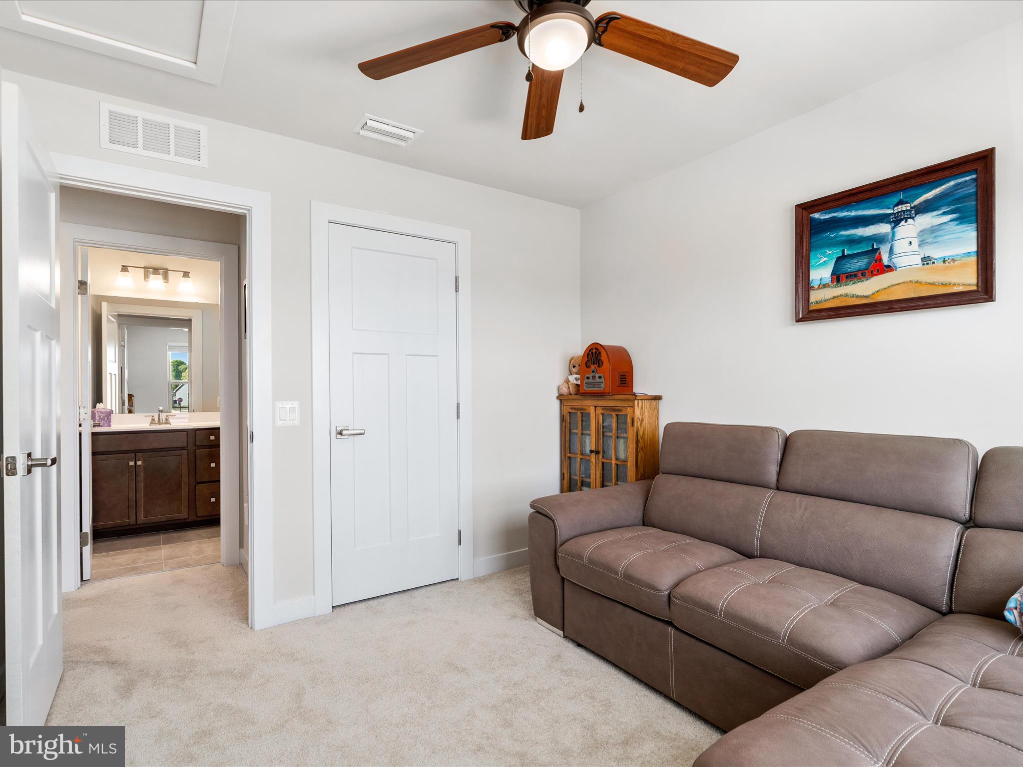 BLOOMFIELDS - Residential