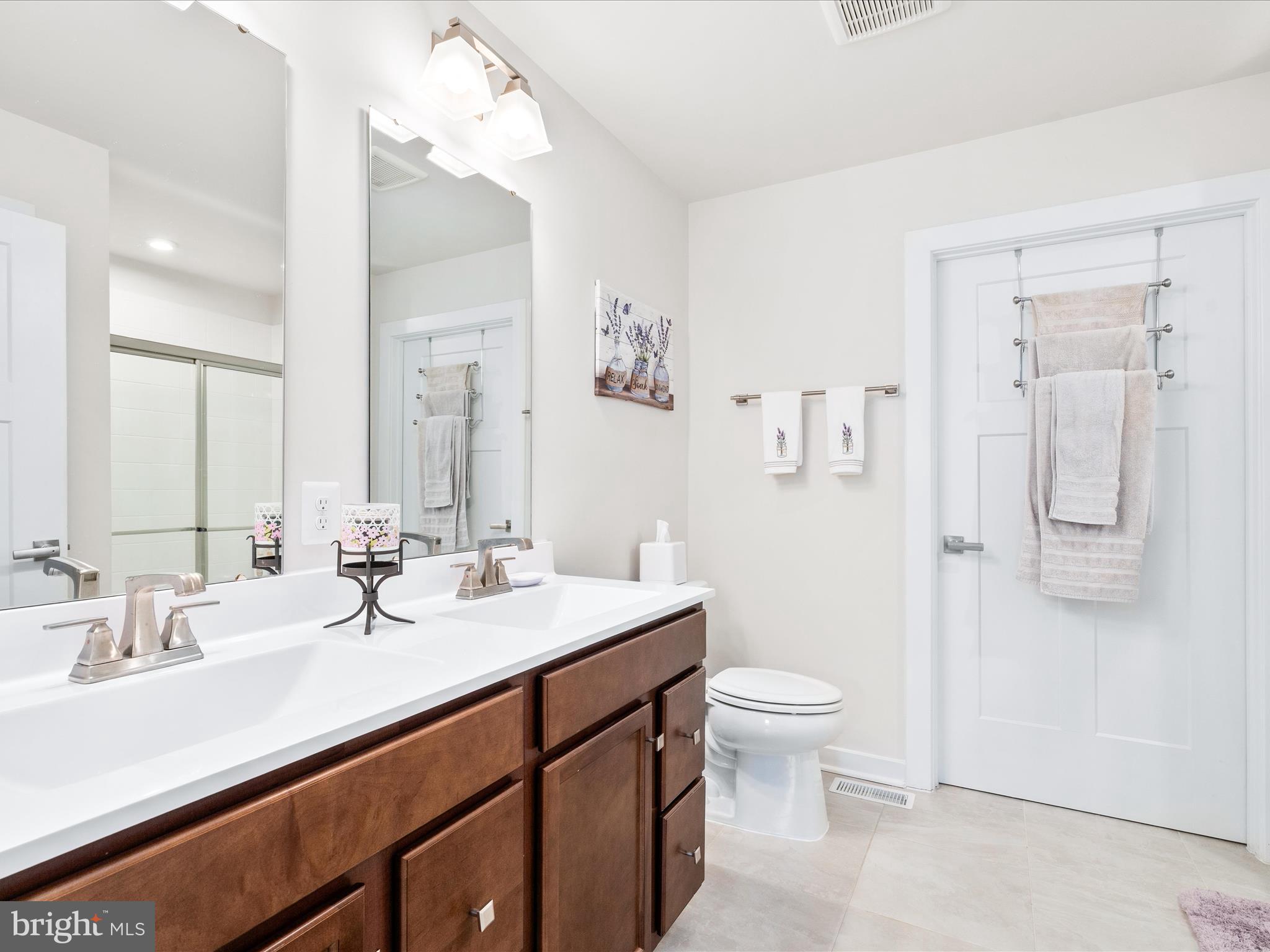 BLOOMFIELDS - Residential