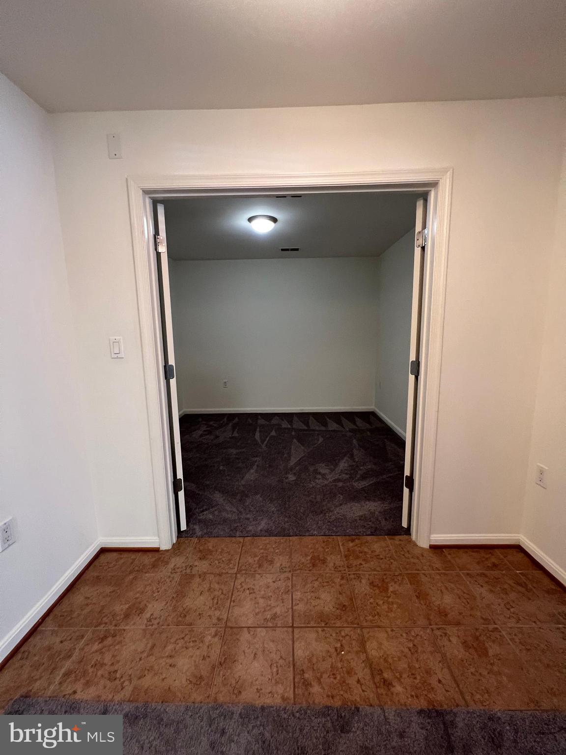 RED BROOK HOMES - Residential